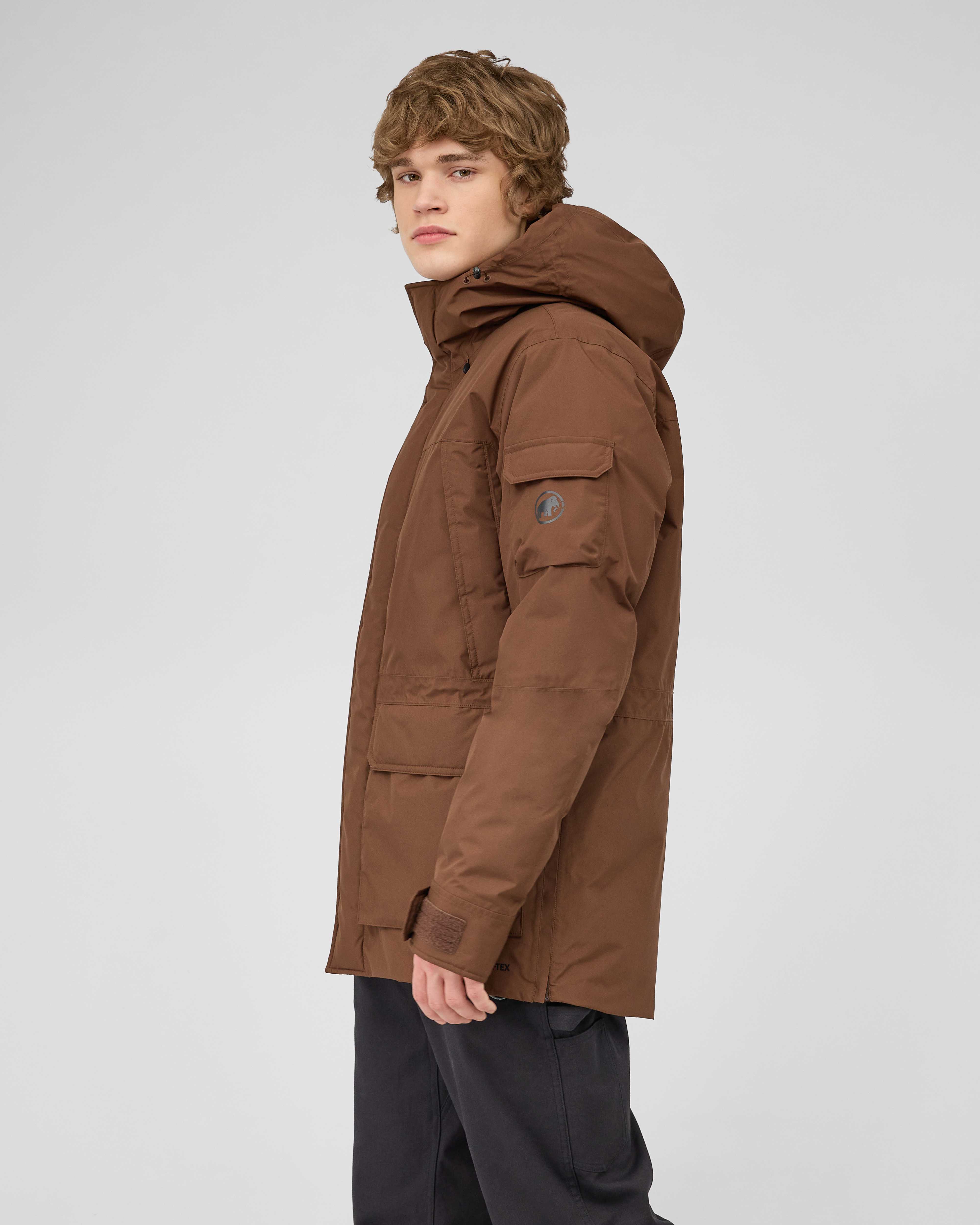 Mammut Obelisk Gore-Tex HS Thermo Coat Men, soil - Soil - Model side view