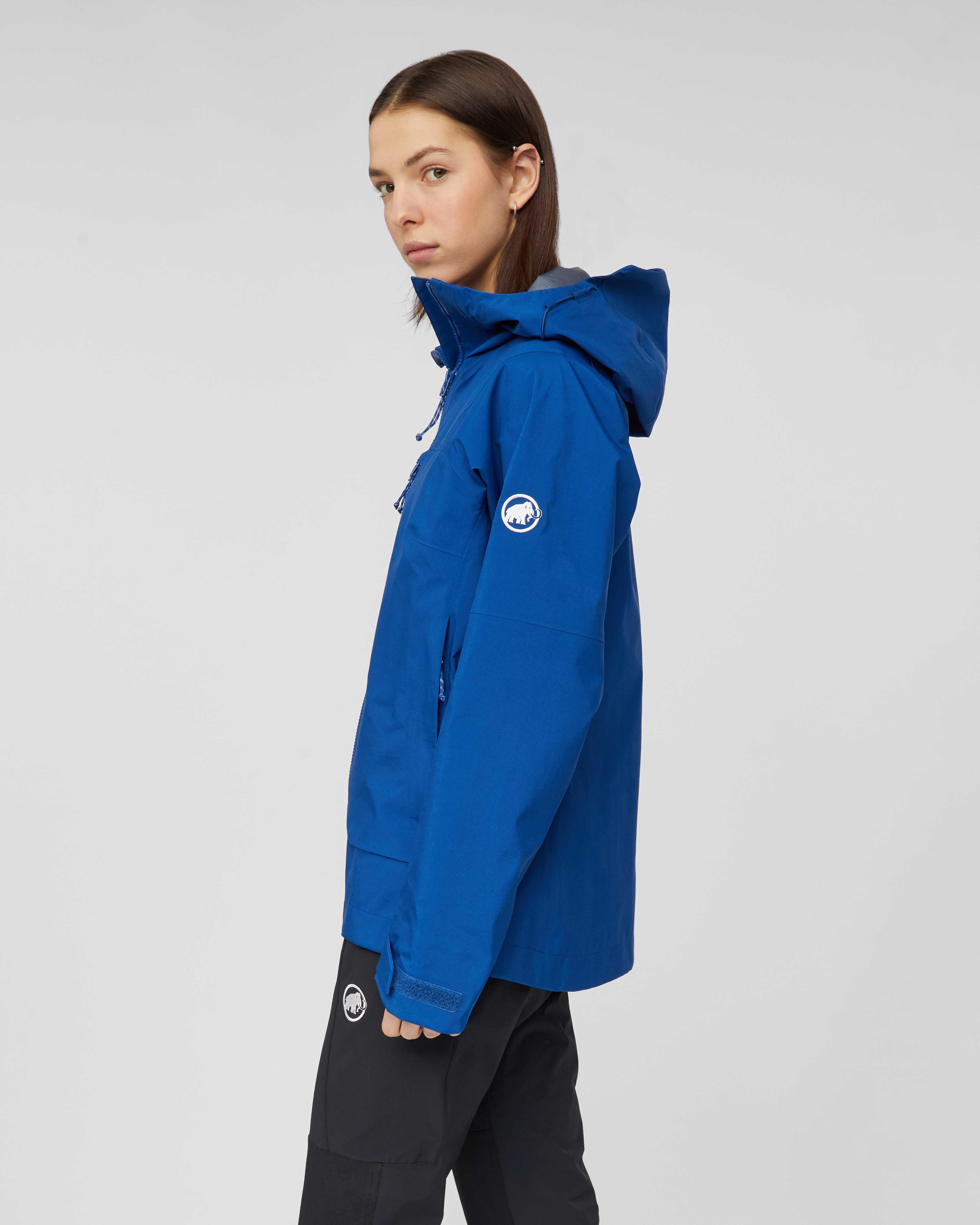 Mammut Crater Pro HS Hooded Jacket Women, tschiel - Tschiel - Model side view