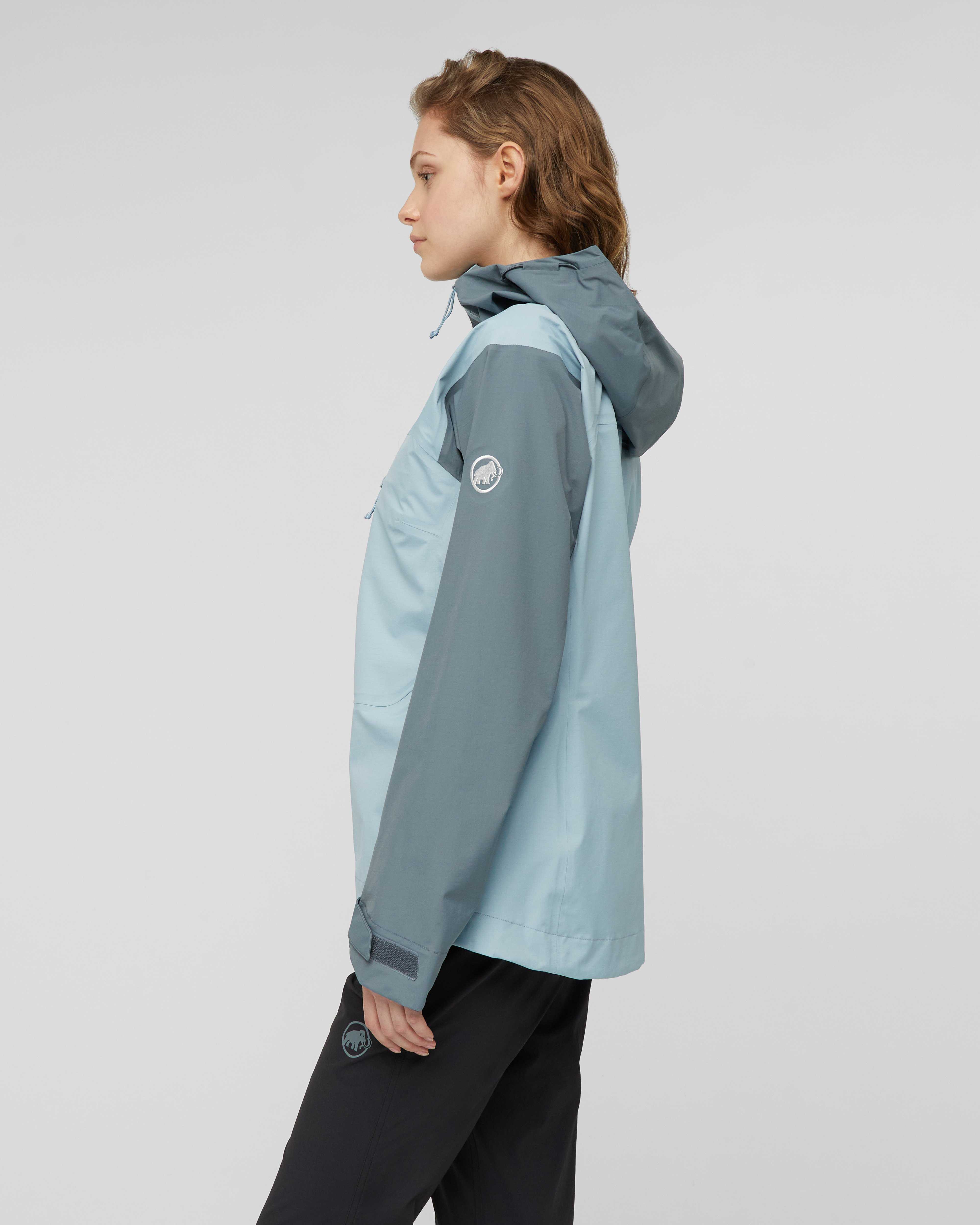 Mammut Taiss HS Hooded Jacket Women, nebla-strata - Nebla-strata - Model side view