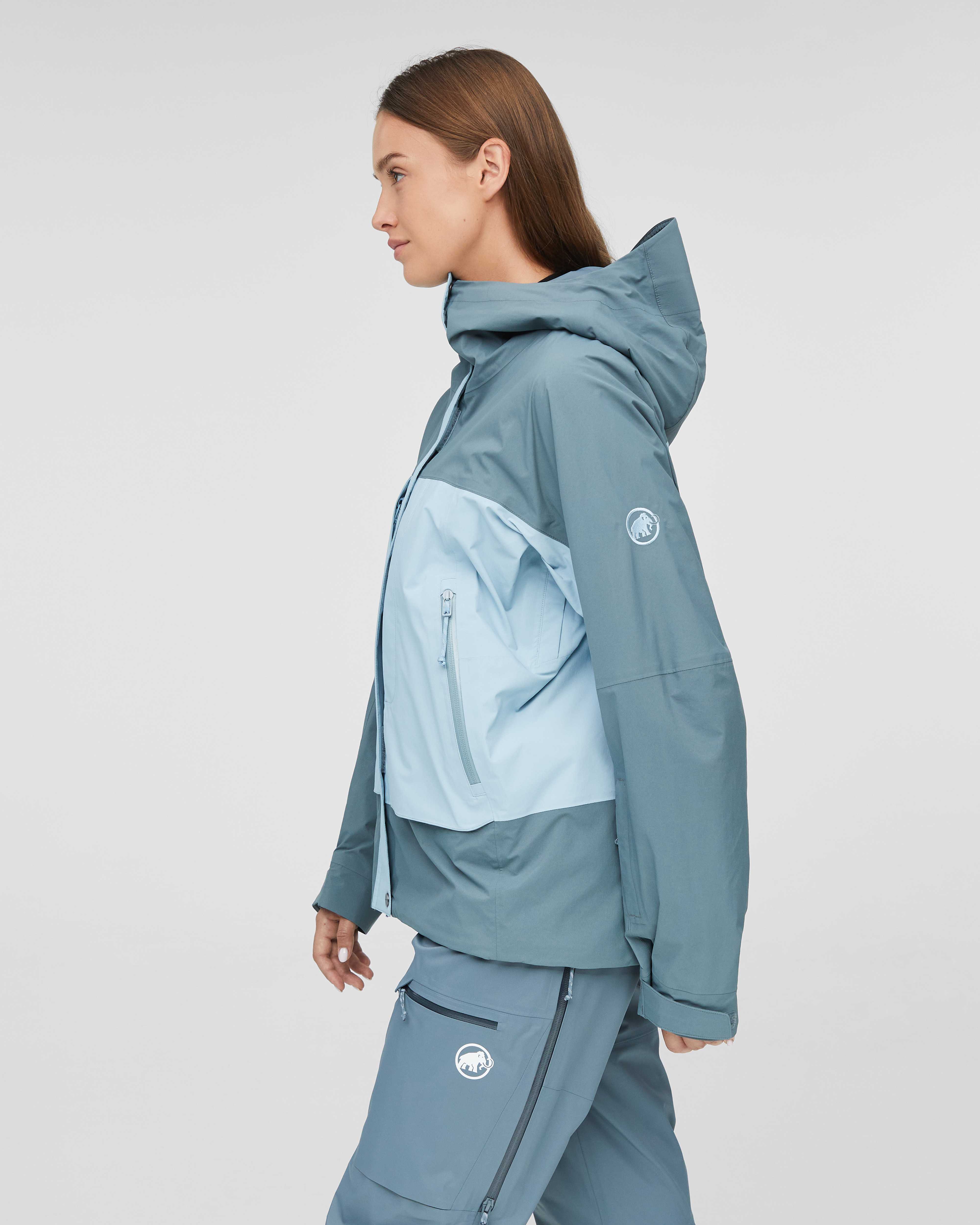 Mammut Haldigrat GTX HS Thermo Hooded Jacket Women, nebla-strata - Nebla-strata - Model side view