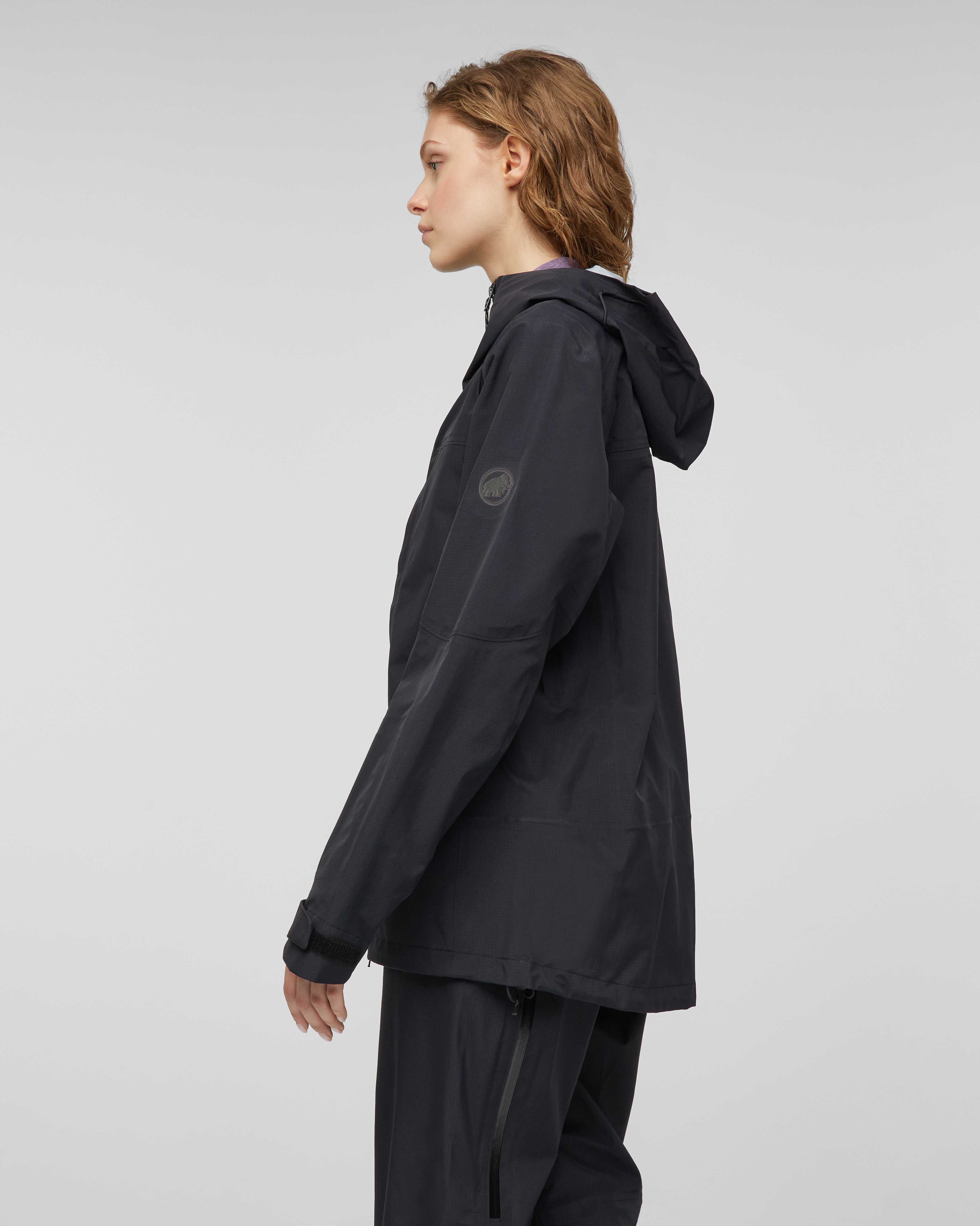 Mammut Skintrack HS Hooded Jacket Women, black - Black - Model side view
