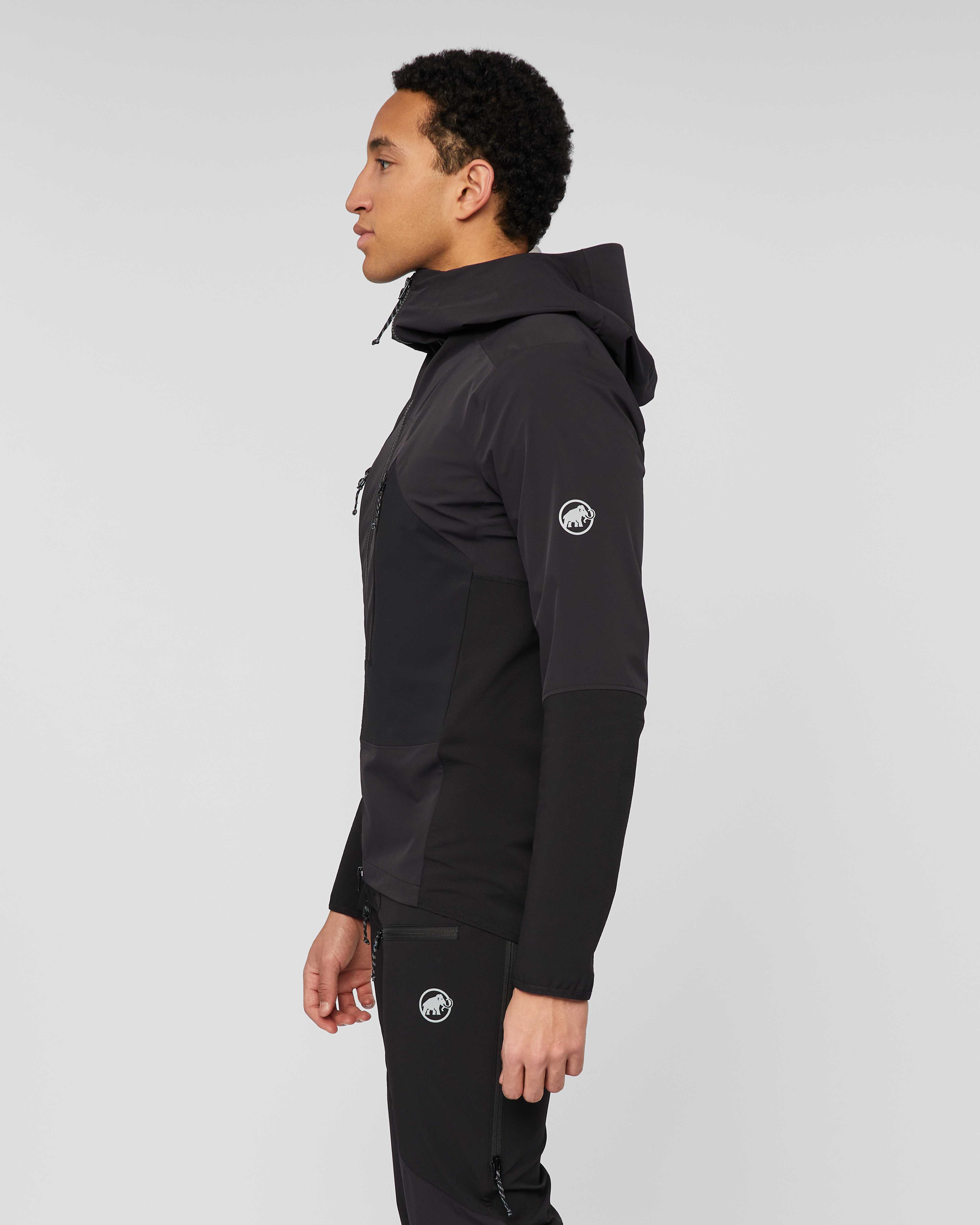 Mammut Aenergy Pro SO Hybrid Hooded Jacket Men, black - Black - Model side view
