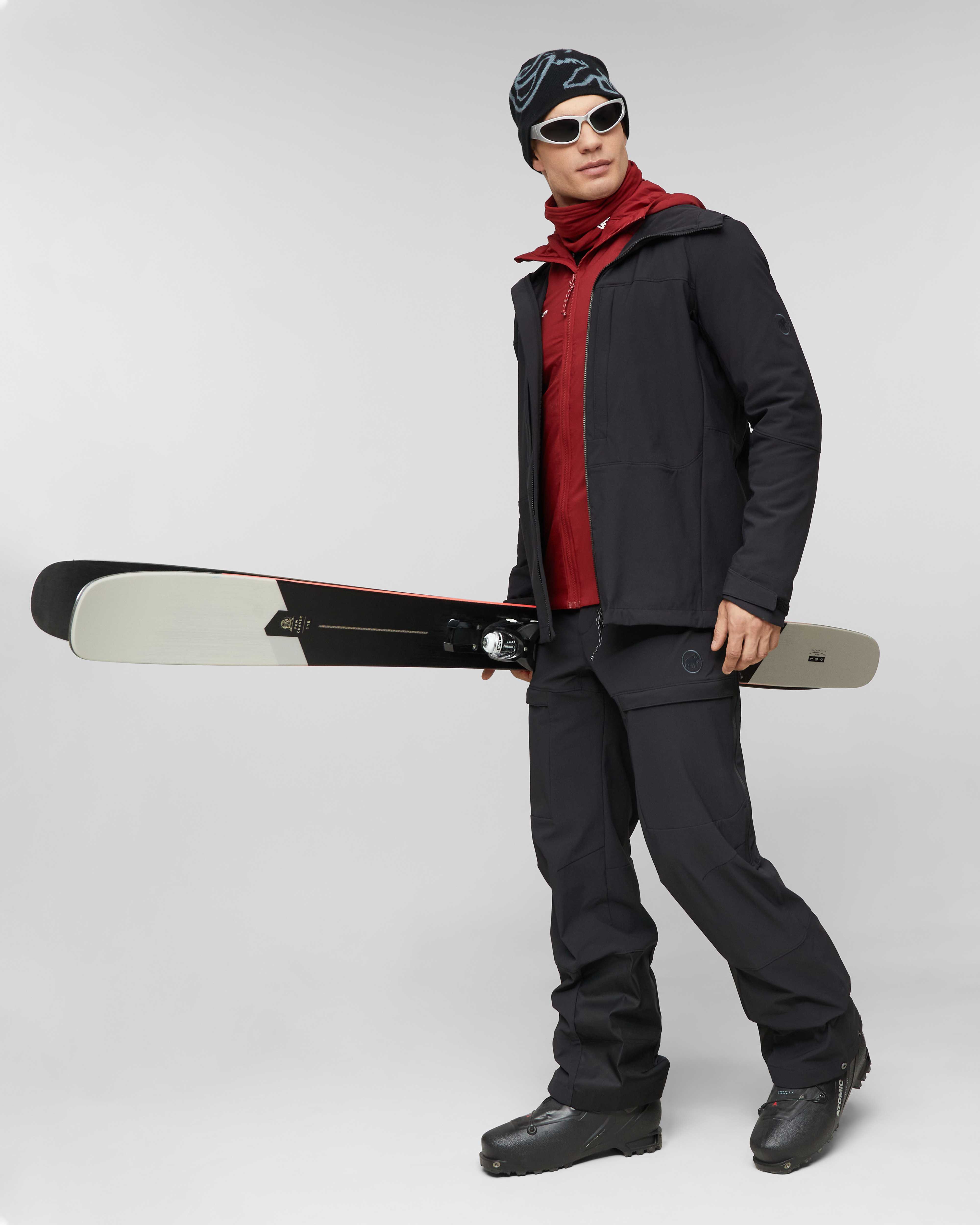 Mammut Skintrack SO Hooded Jacket Men, black - Black - Outdoor view