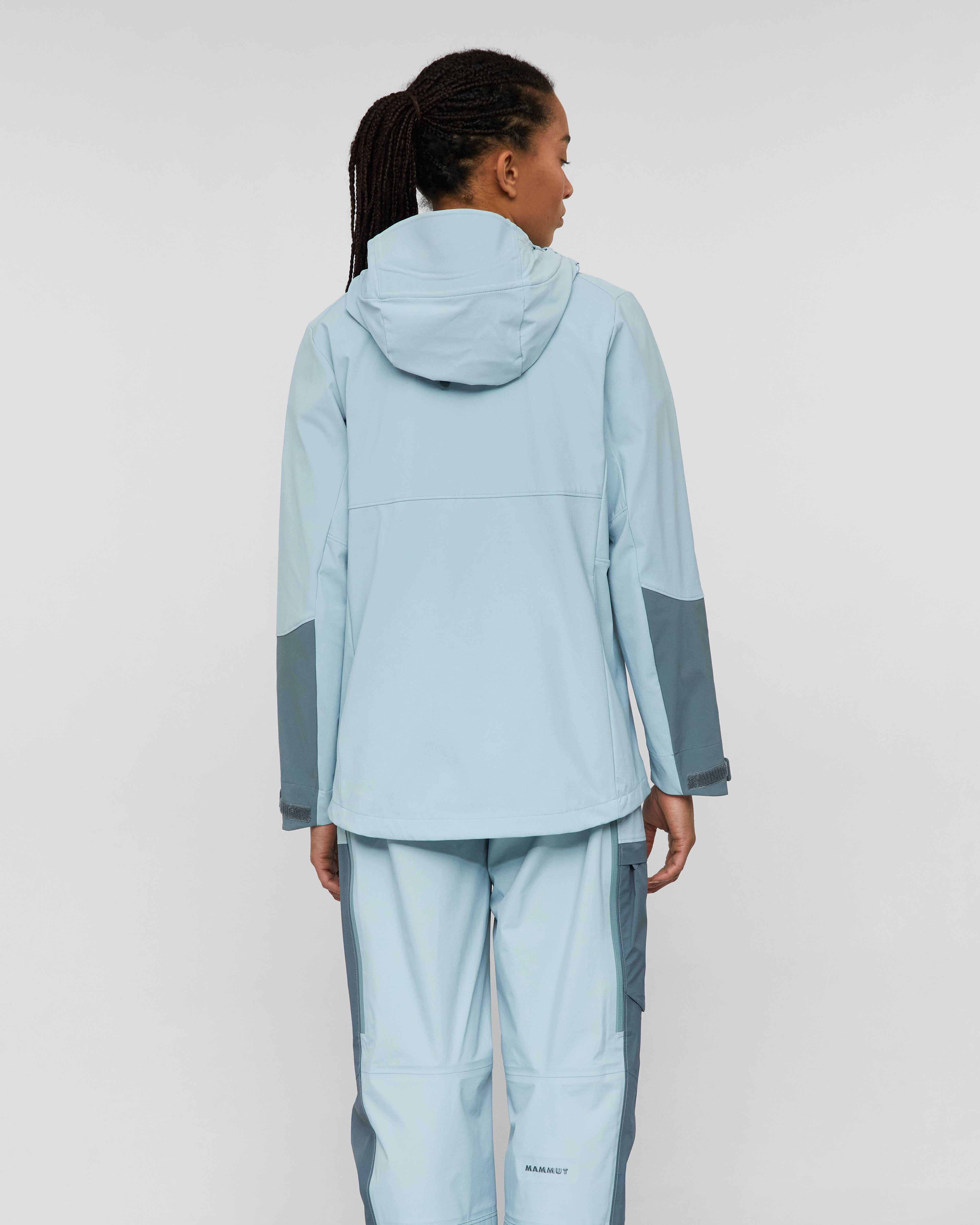 Mammut Skintrack SO Hooded Jacket Women, nebla-strata - Nebla-strata - Model back view