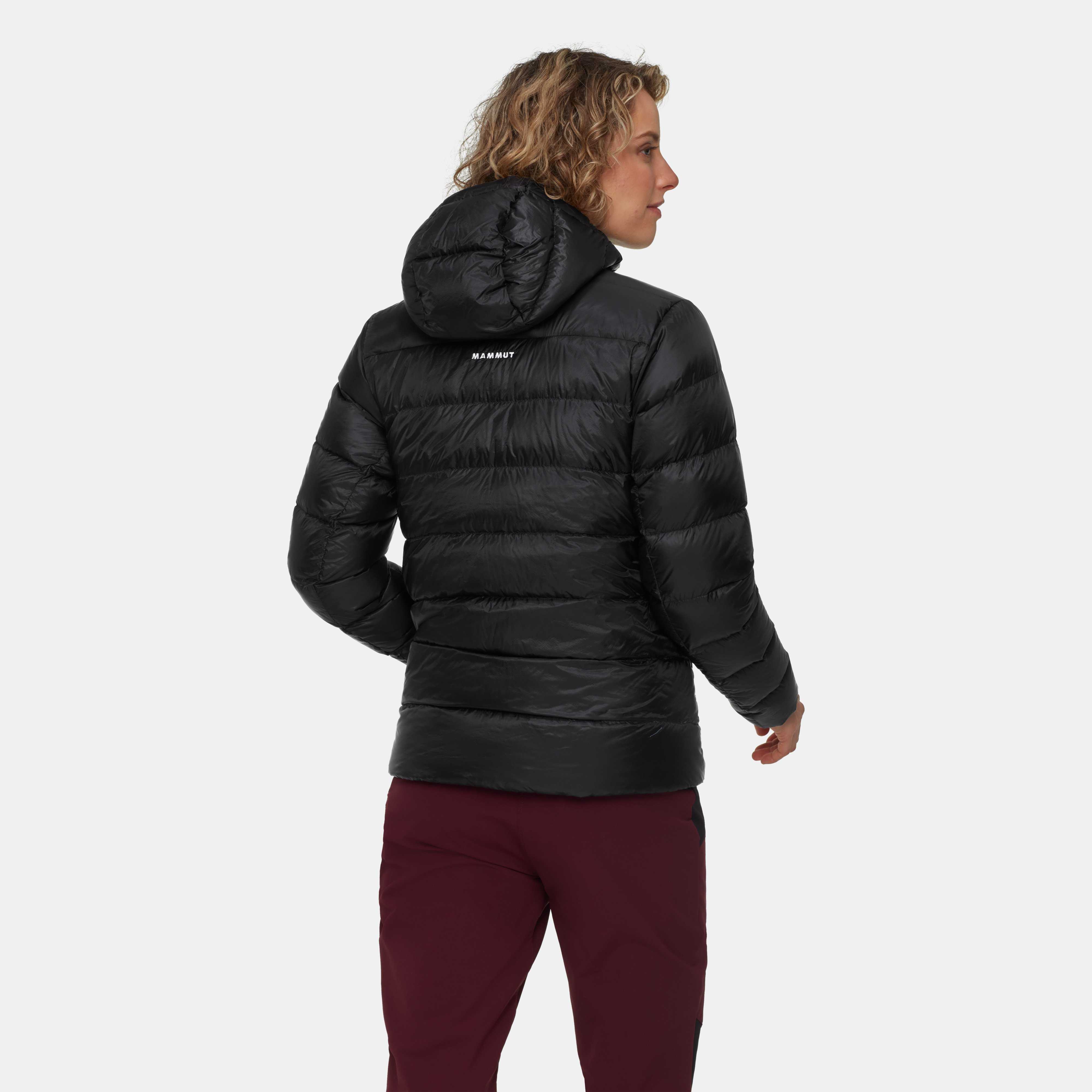 Mammut Broad Peak Pro IN Hooded Jacket Women, black - Black