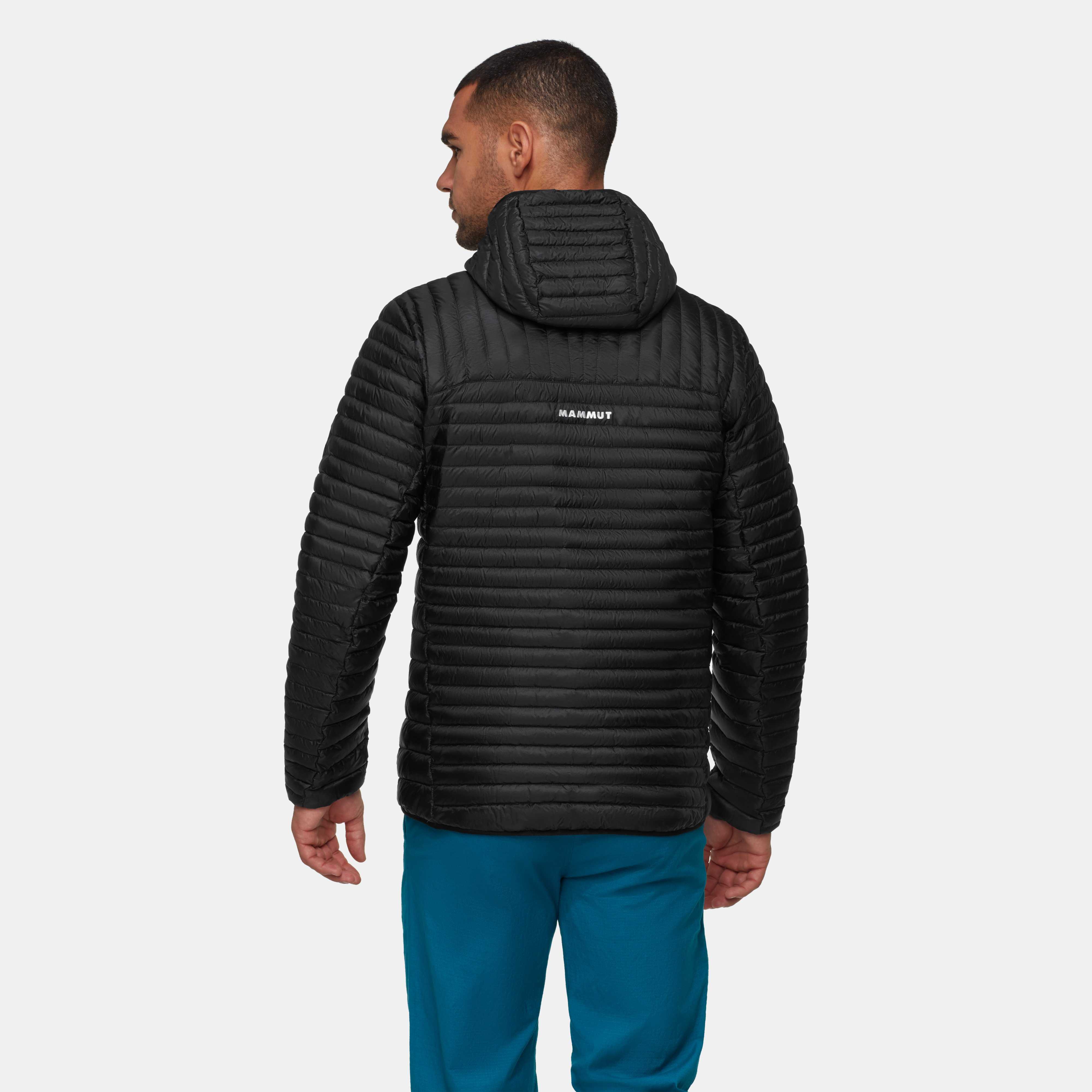 Mammut Broad Peak Light IN Hooded Jacket Men, black - Black