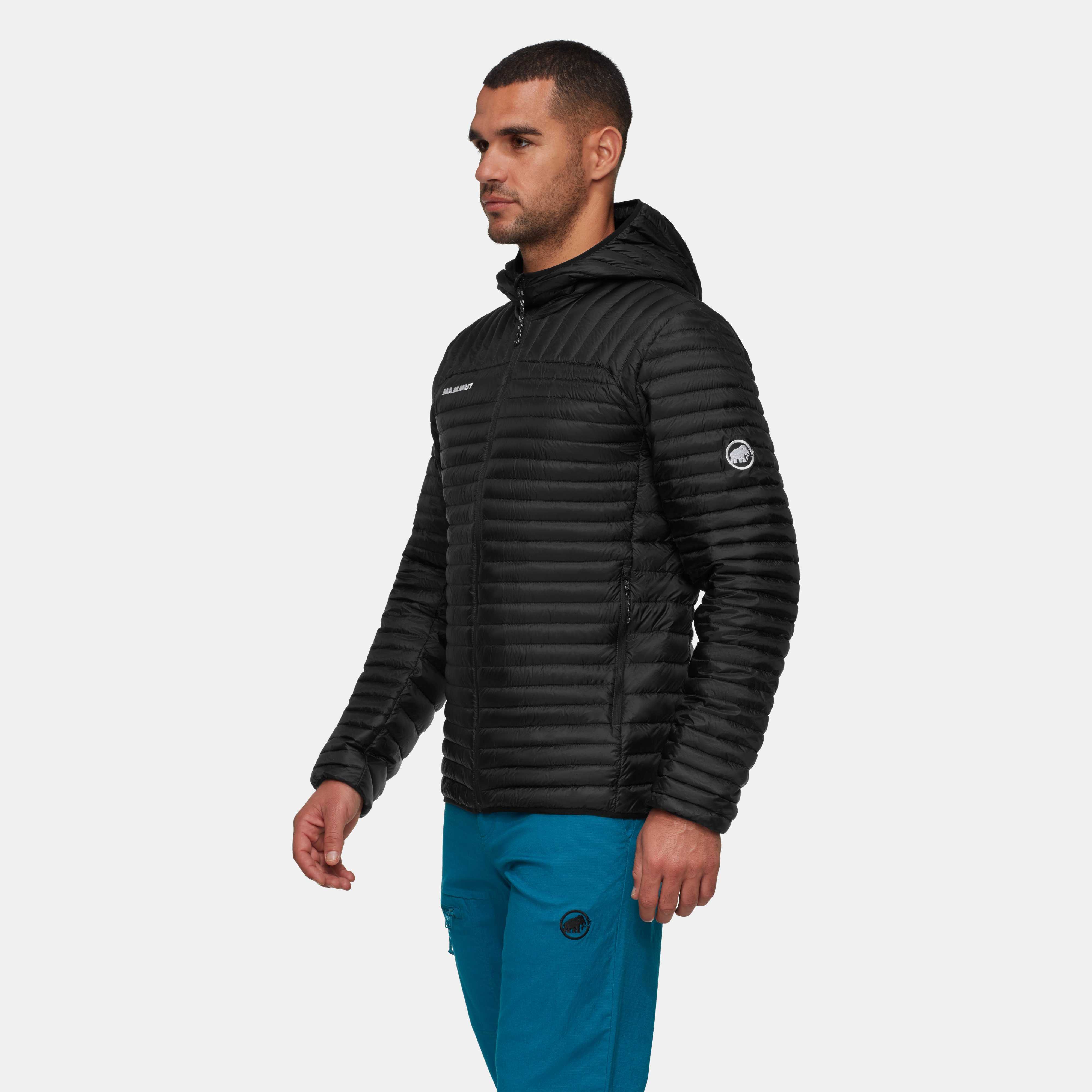 Mammut Broad Peak Light IN Hooded Jacket Men, black - Black