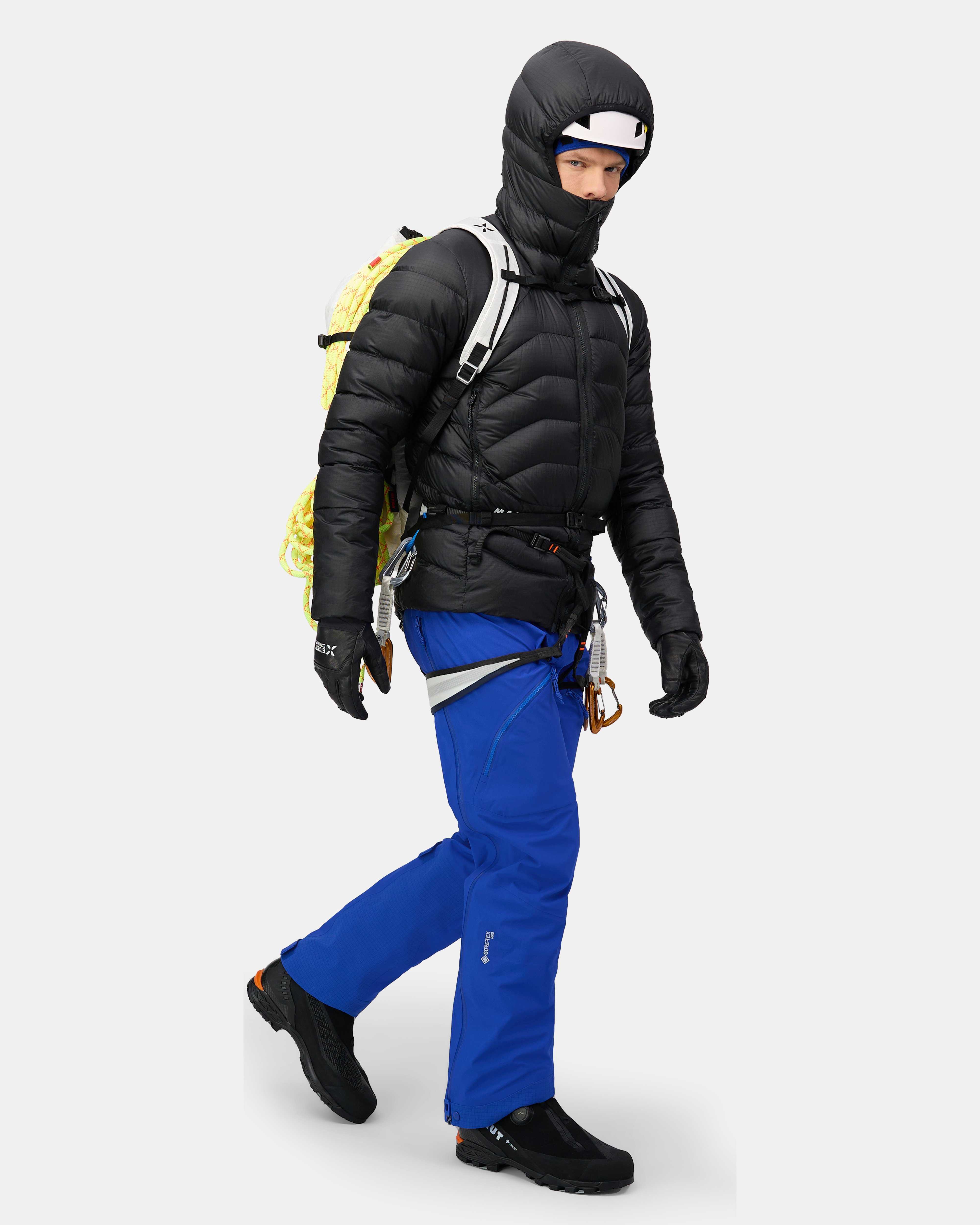 Mammut Eiger Nordwand Light Down IN Hooded Jacket Men, black - Black