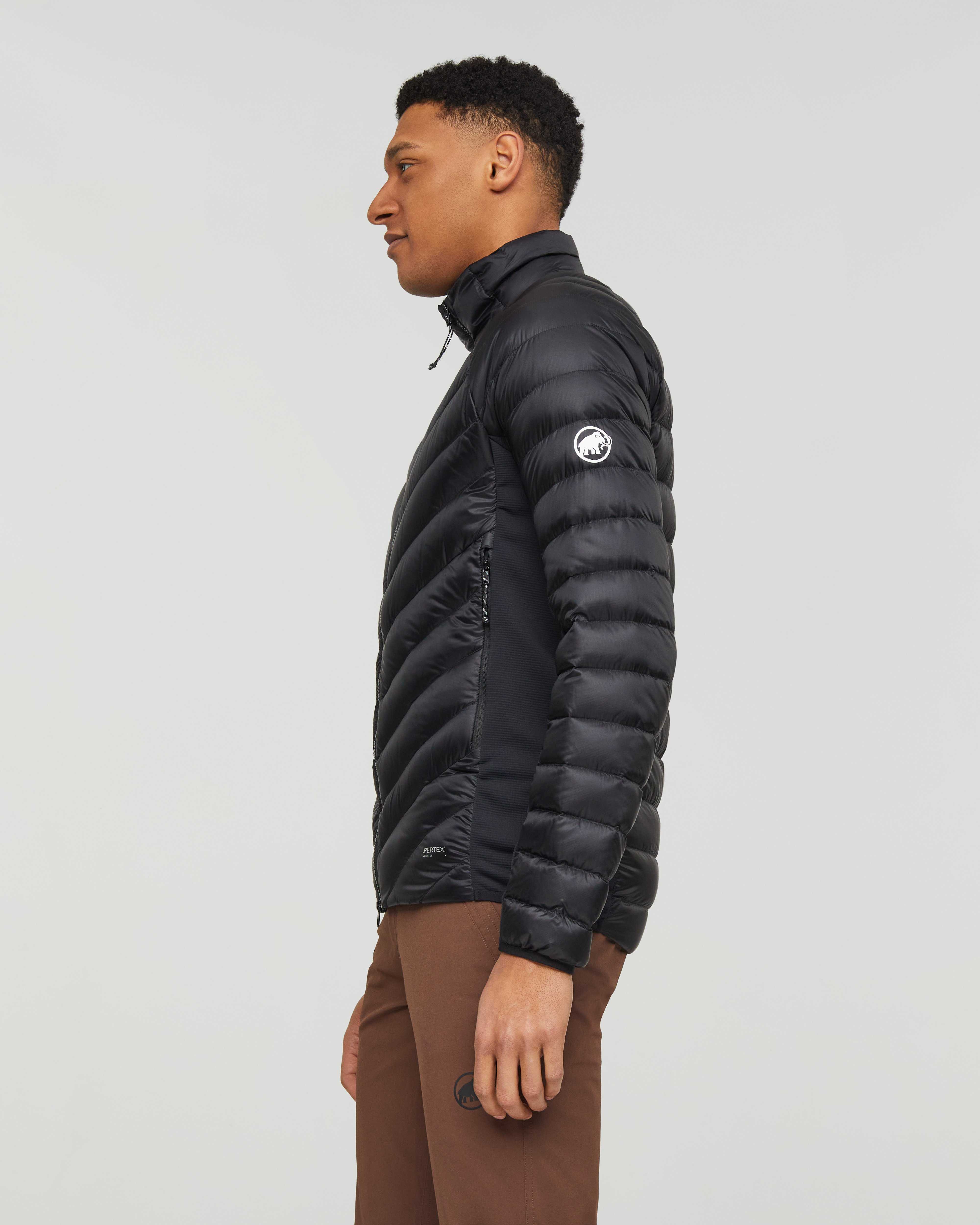 Mammut Broad Peak IN Hybrid Jacket Men, black - Black - Model side view