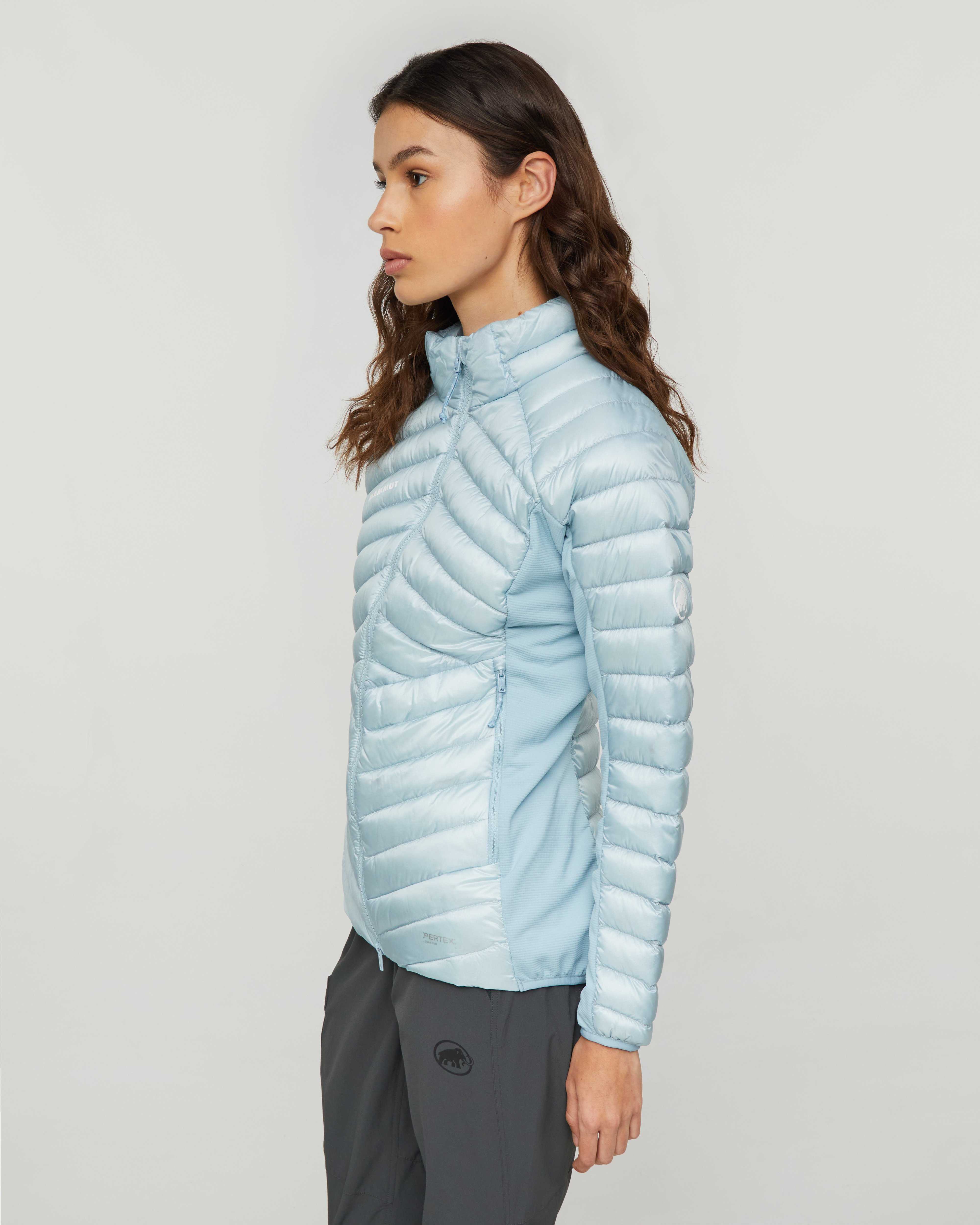 Mammut Broad Peak IN Hybrid Jacket Women, nebla - Nebla - Model side view