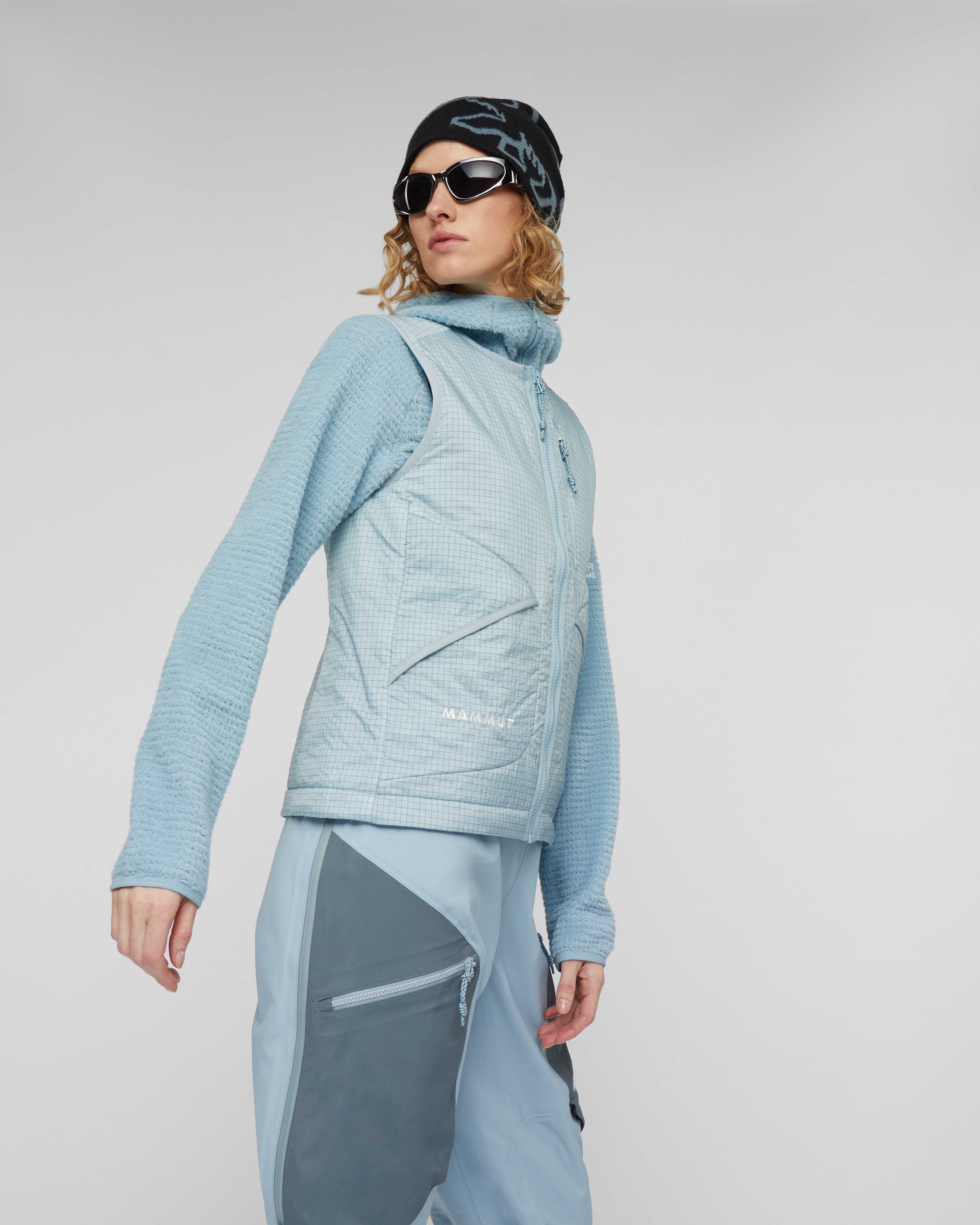 Mammut Eiger Free Light IN Vest Women, nebla - Nebla - Outdoor view