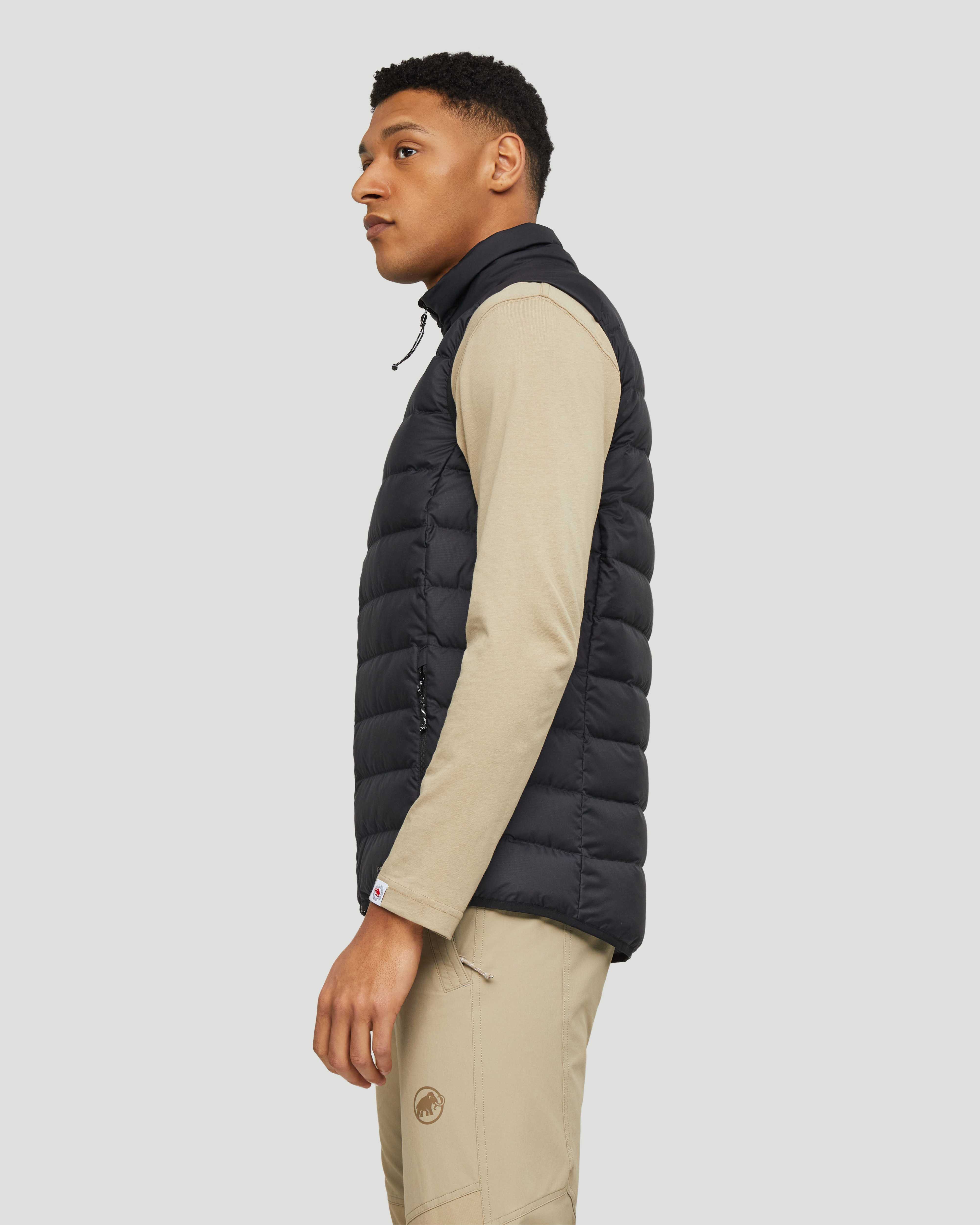 Mammut Waymarker IN Vest Men, black - Black - Model side view