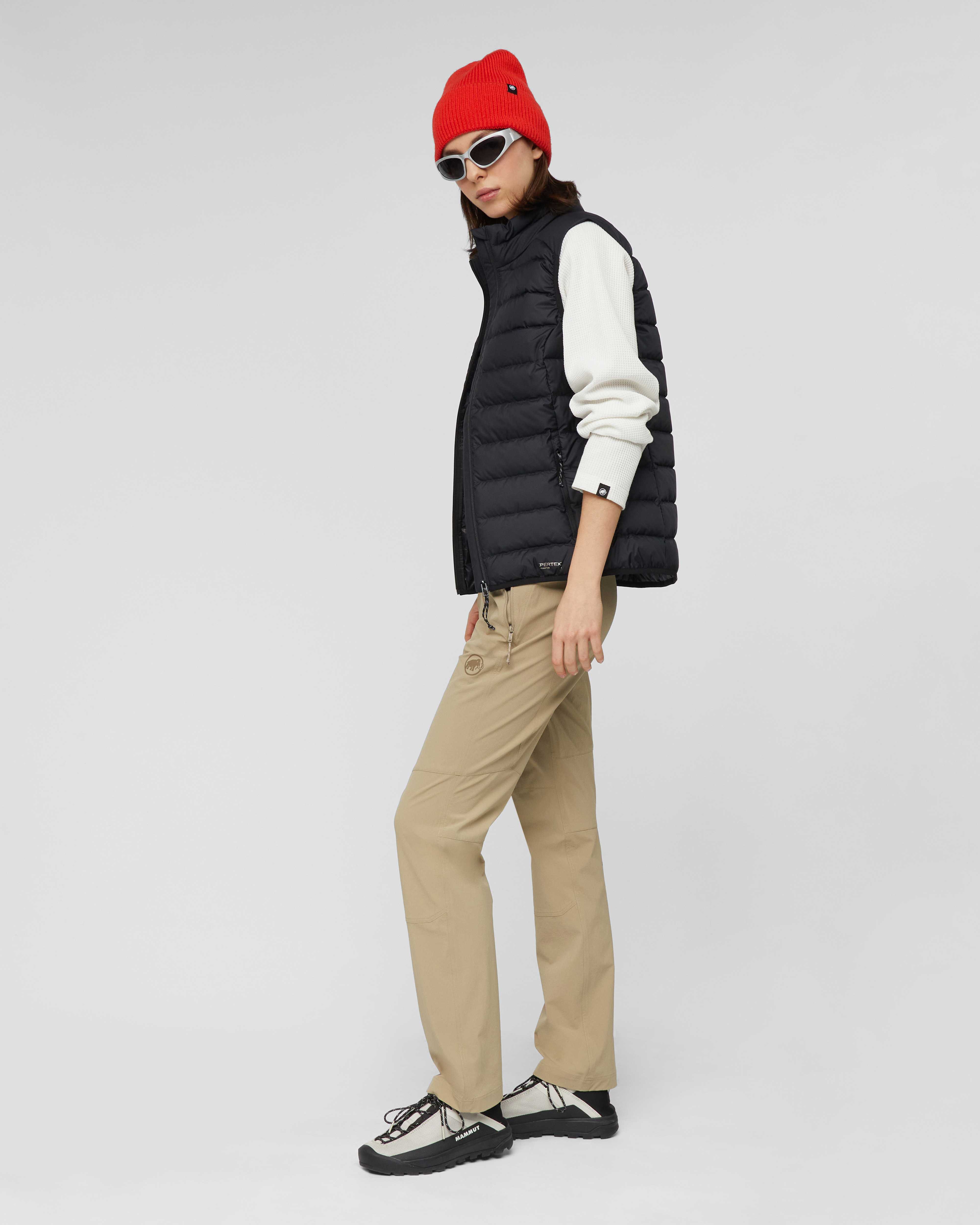 Mammut Waymarker IN Vest Women, black - Black - Outdoor view