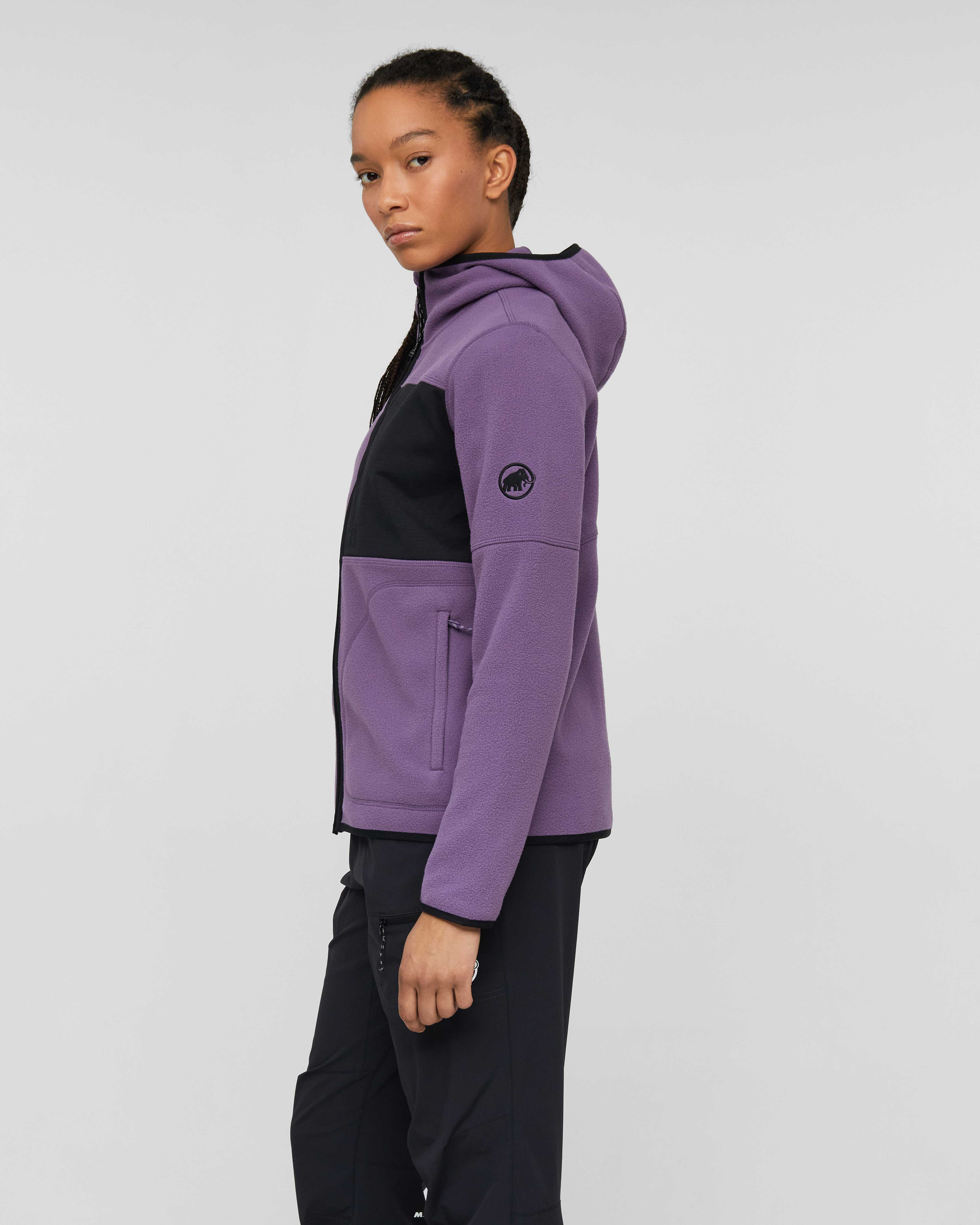 Mammut Tamaro ML Hooded Jacket Women, paloja-black - Paloja-black - Model side view