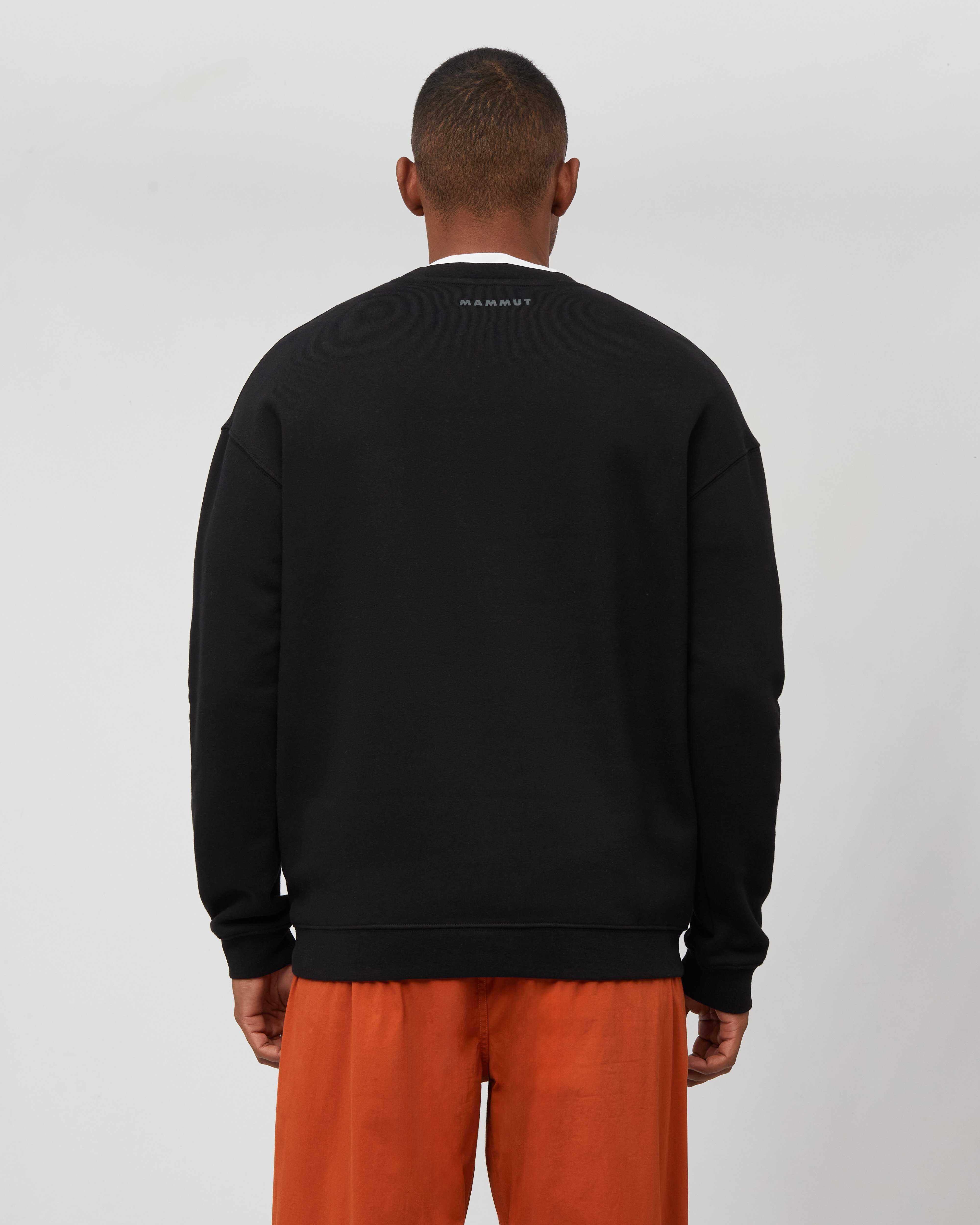 Mammut Mammut Base ML Crew Neck Men Ski Tour, black - Black - Model back view