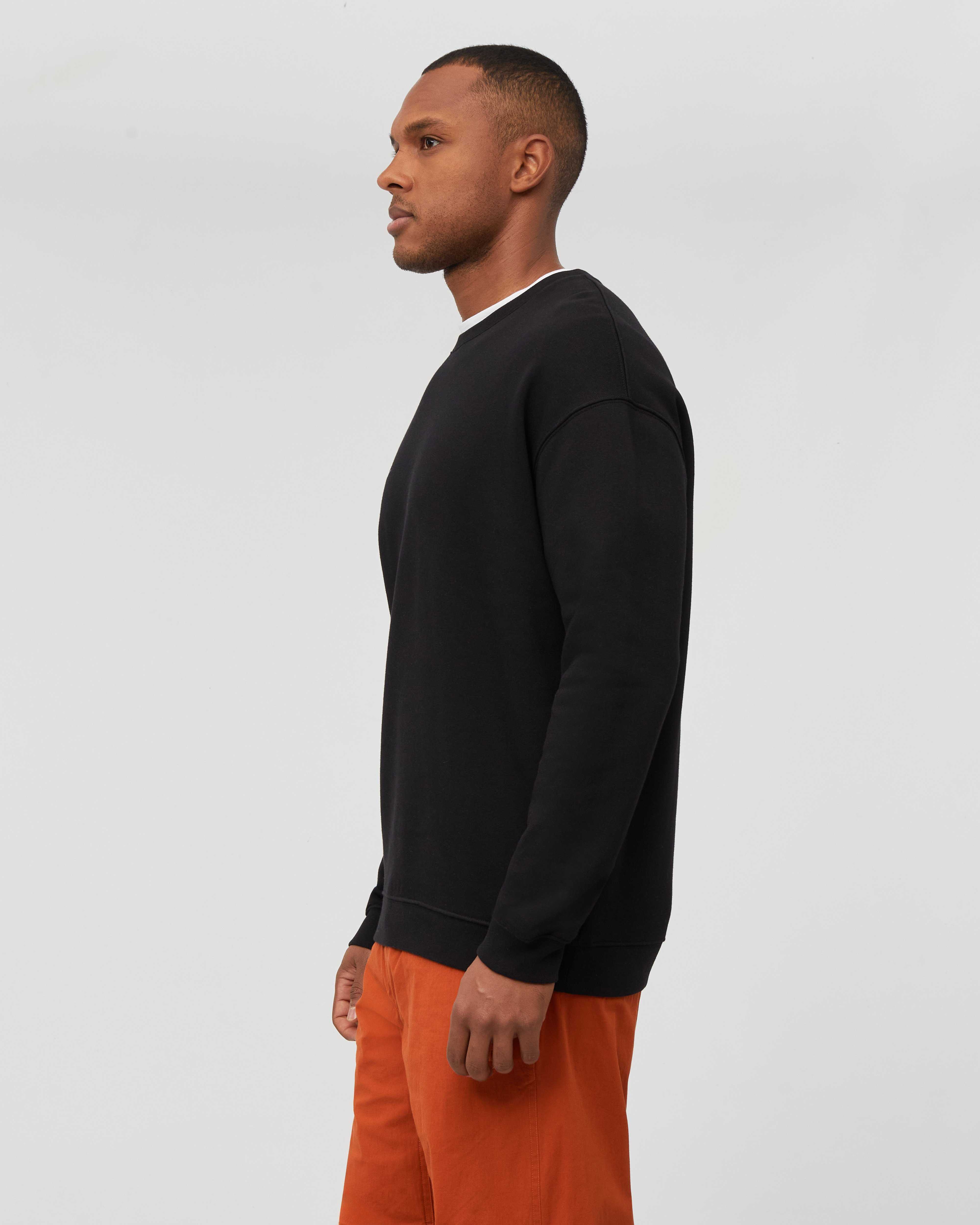 Mammut Mammut Base ML Crew Neck Men Ski Tour, black - Black - Model side view