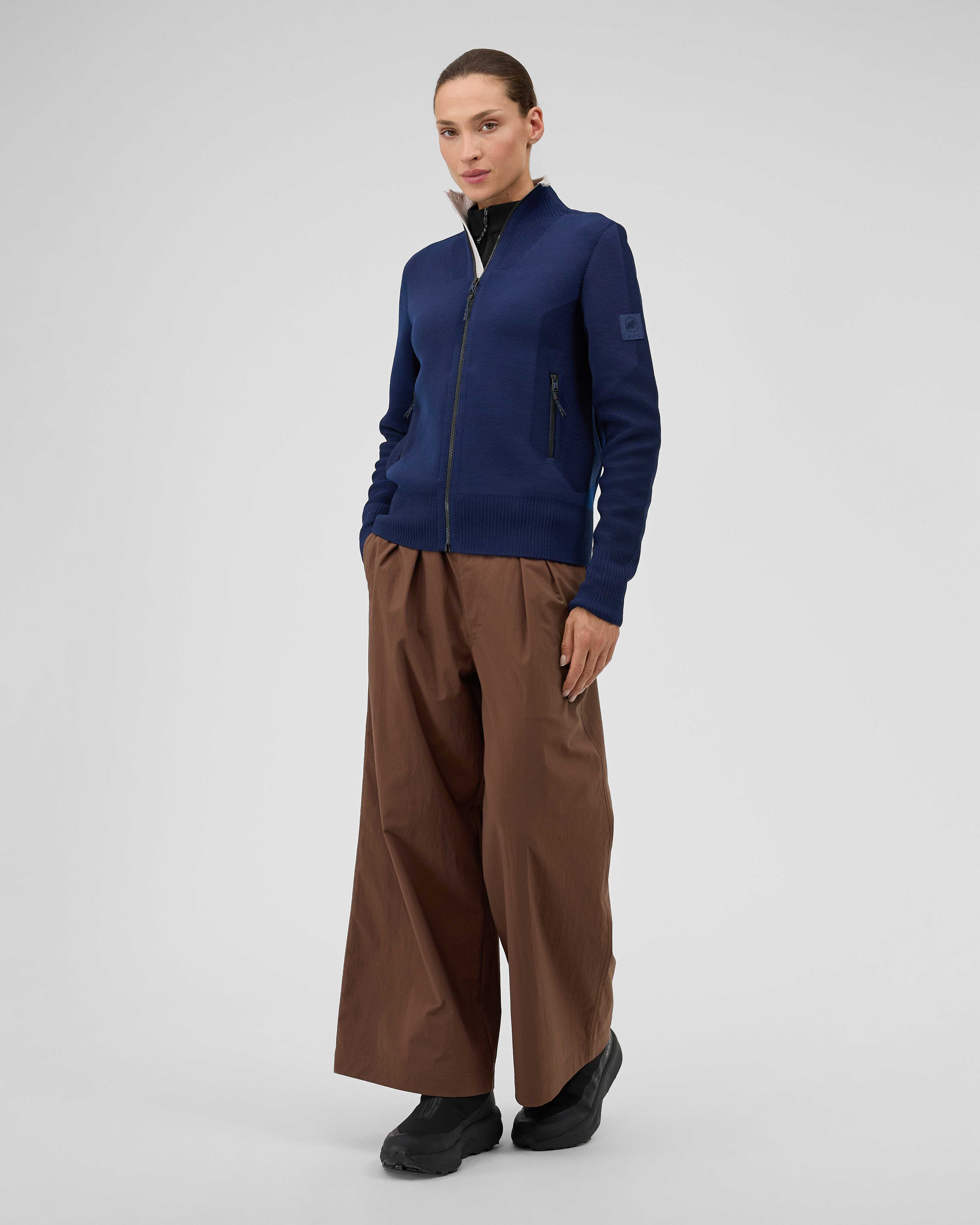 Mammut Alps ML Jacket Women, marine-platinum - Marine-platinum - Outdoor view