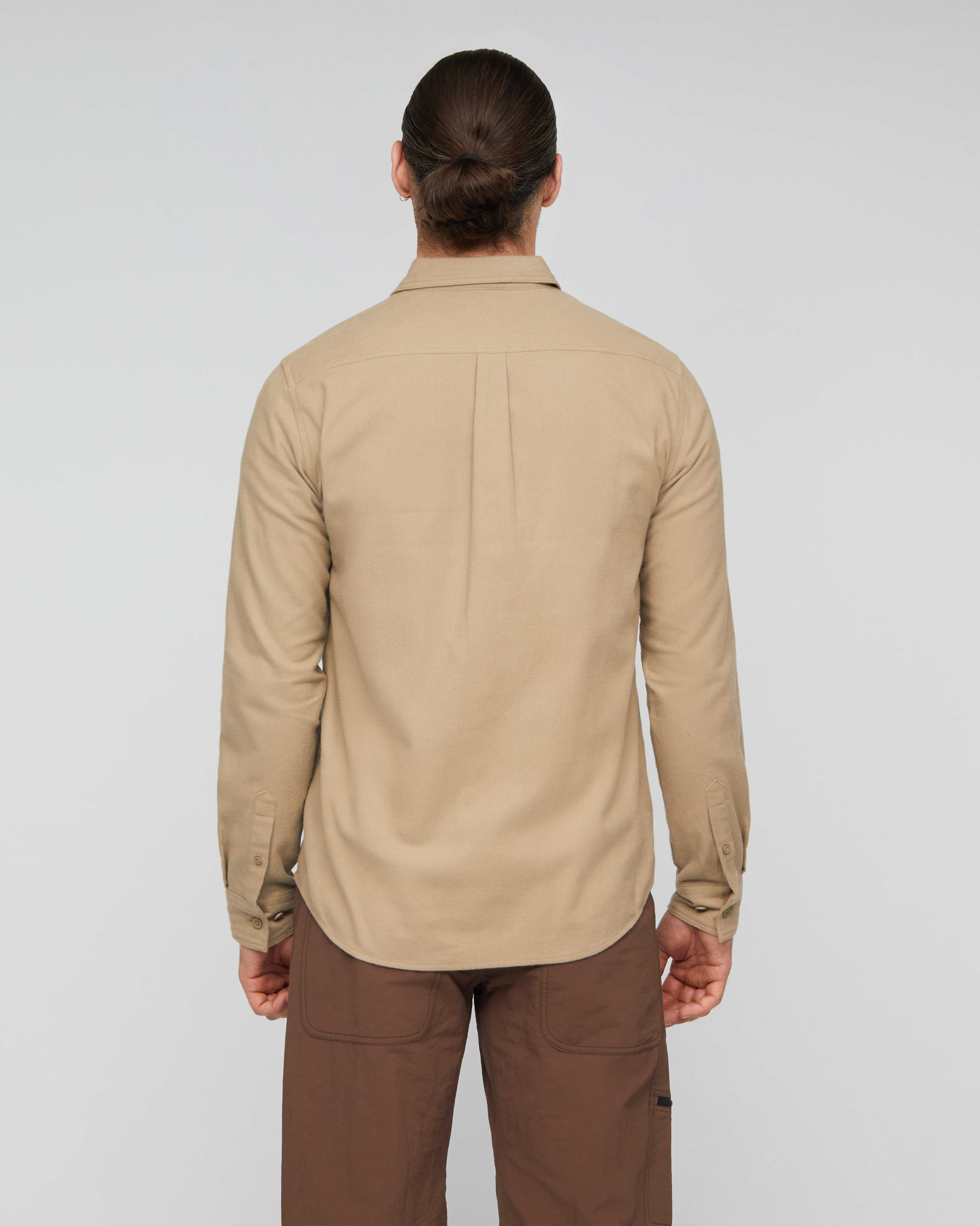 Mammut Alvra Plain Longsleeve Shirt Men, sablun - Sablun - Model back view