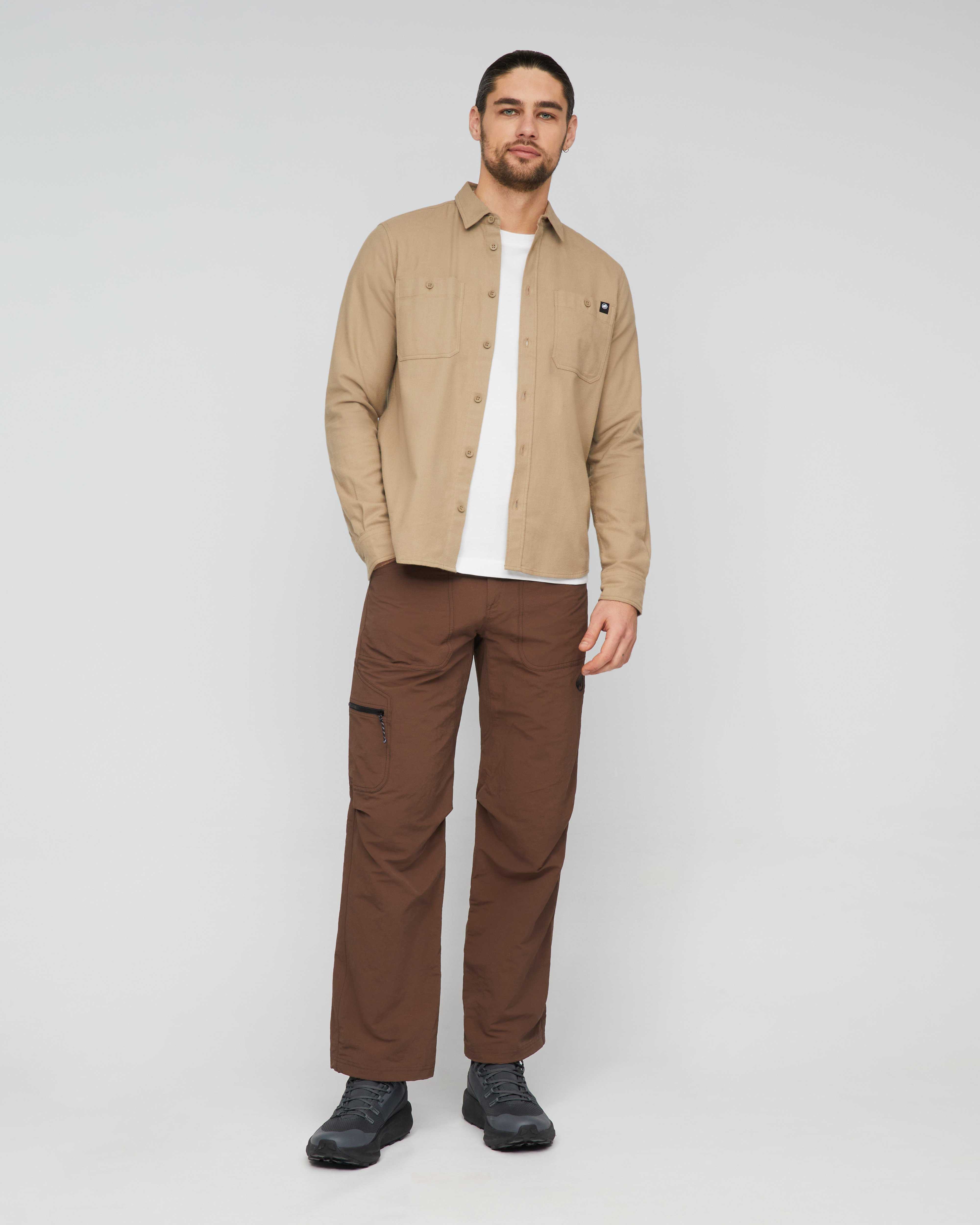 Mammut Alvra Plain Longsleeve Shirt Men, sablun - Sablun - Outdoor view