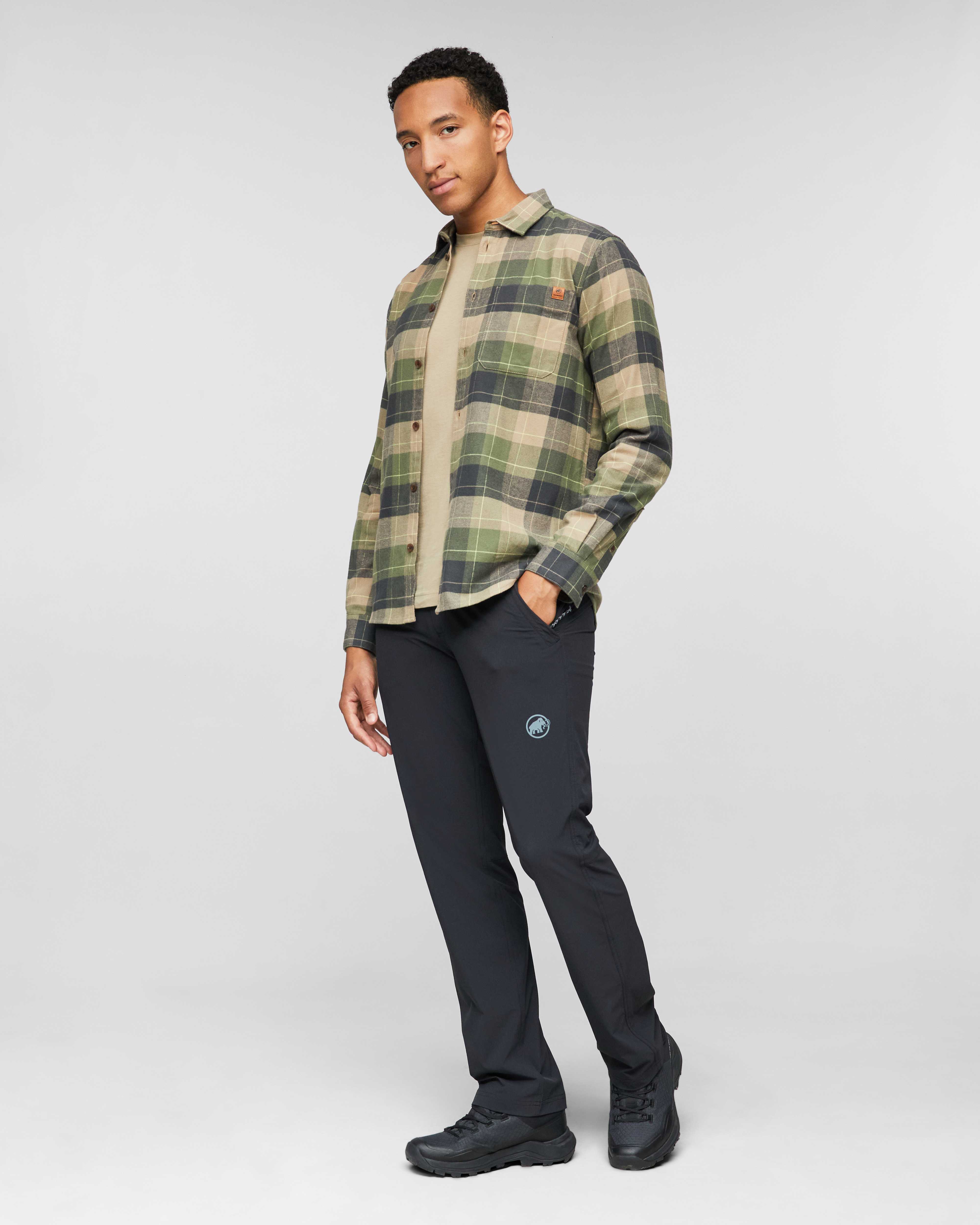 Mammut Trovat Longsleeve Shirt Men, gabbro-marsh - Gabbro-marsh - Outdoor view