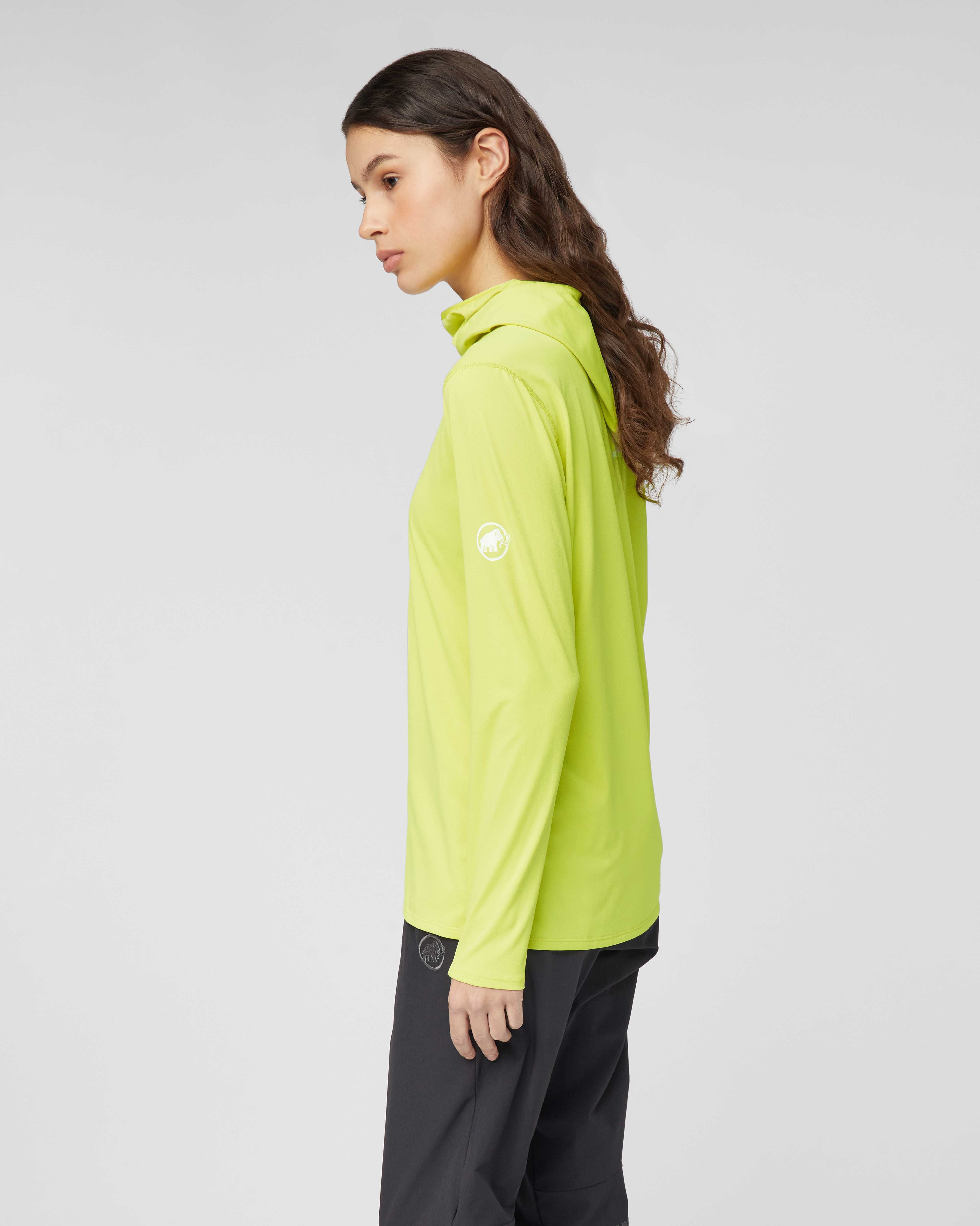 Mammut Selun FL Sun Hoody Women, holunder - Holunder - Model side view