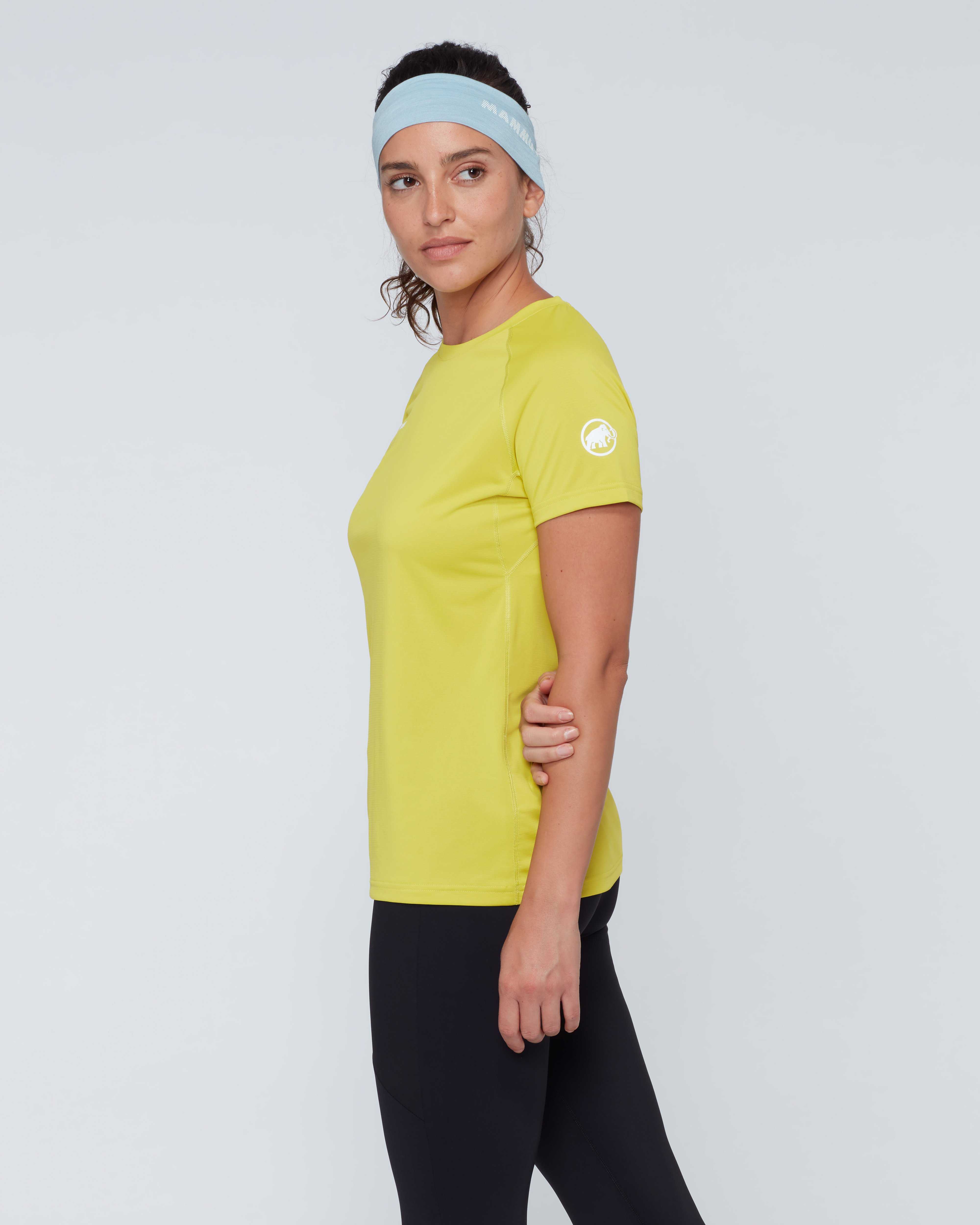 Mammut Ducan FL T-Shirt Women, acacia - Acacia - Model side view