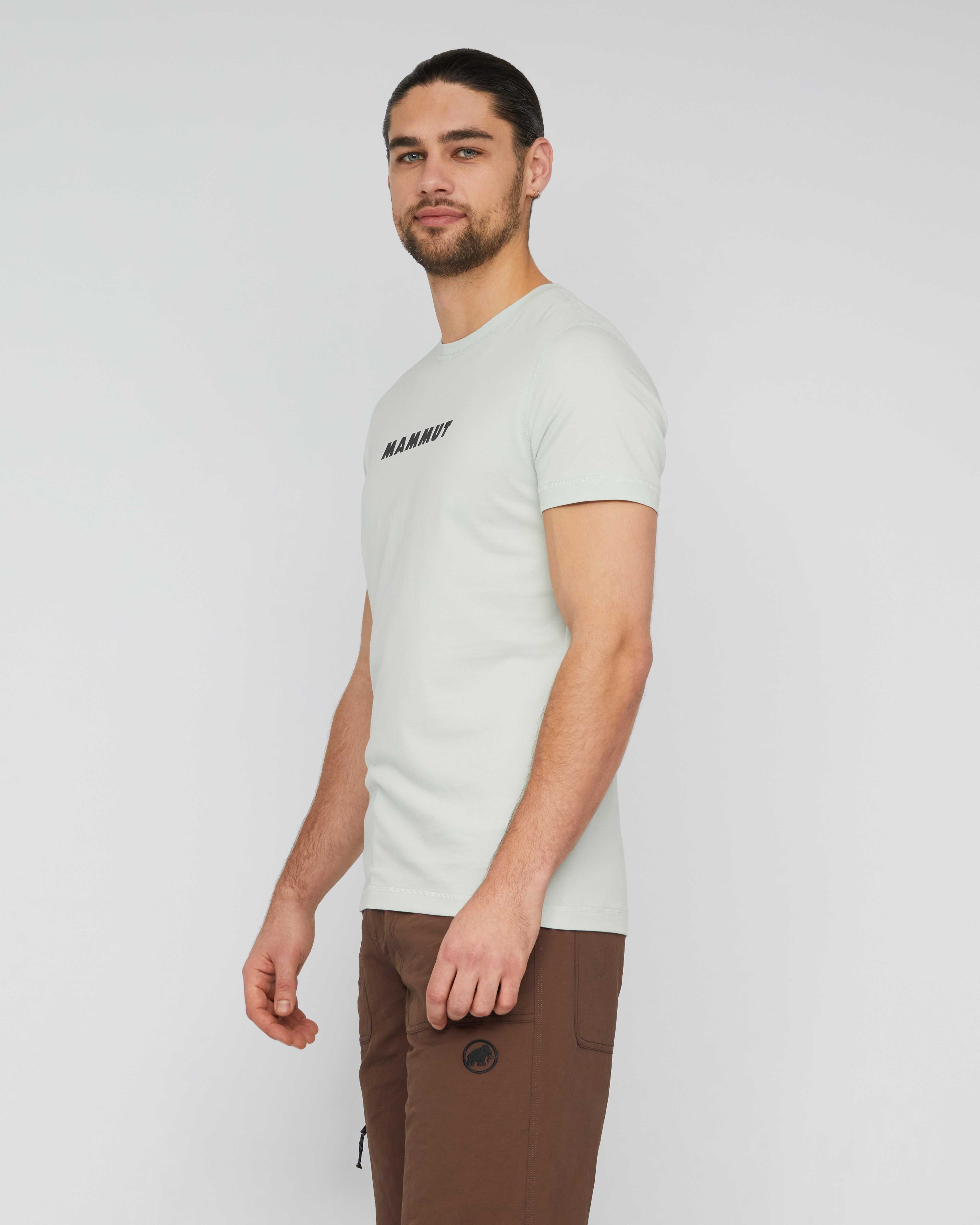 Mammut Mammut Core T-Shirt Men Logo, silver sage - Silver sage - Model side view
