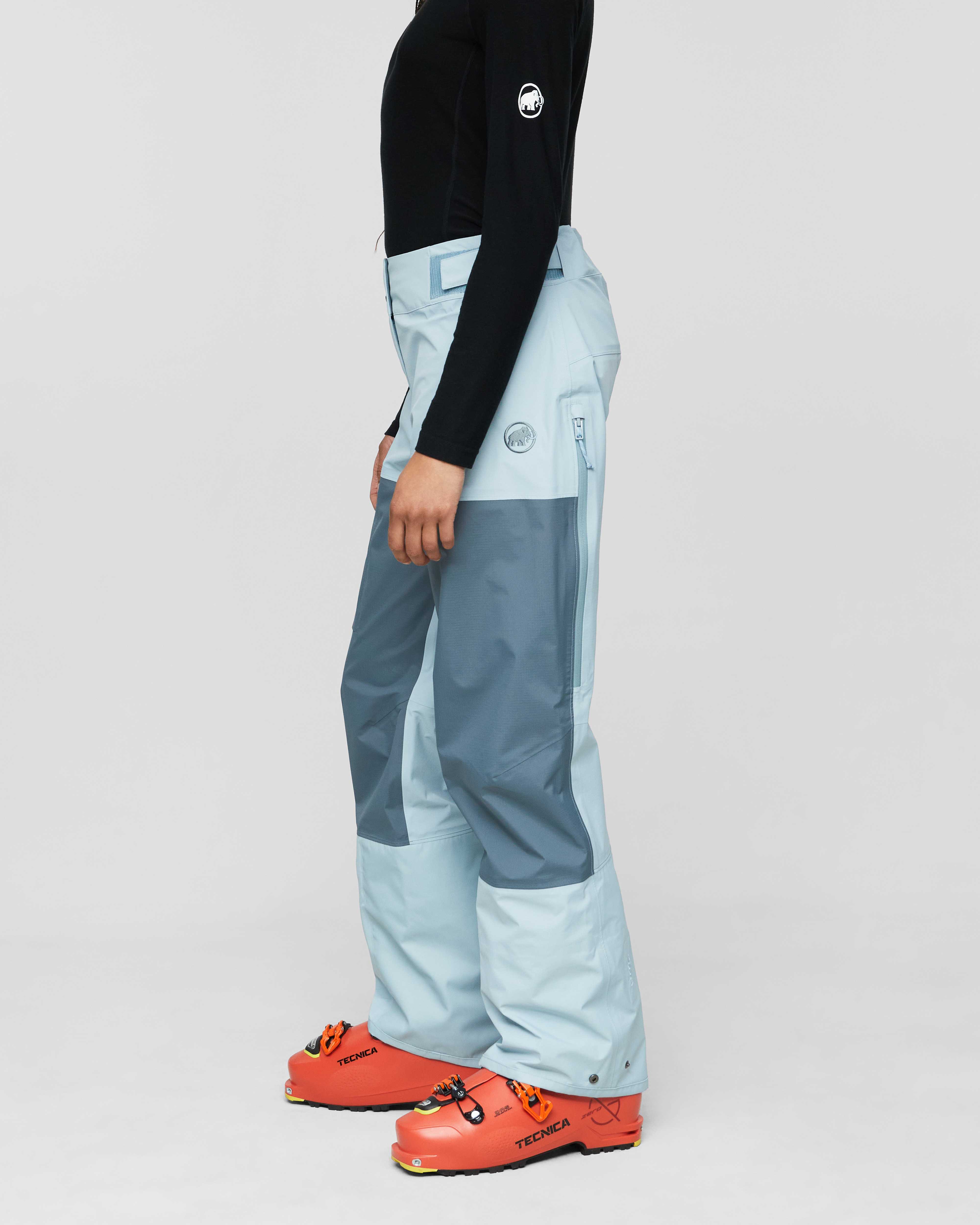 Mammut Skintrack HS Pants Women, nebla-strata - Nebla-strata - Model side view