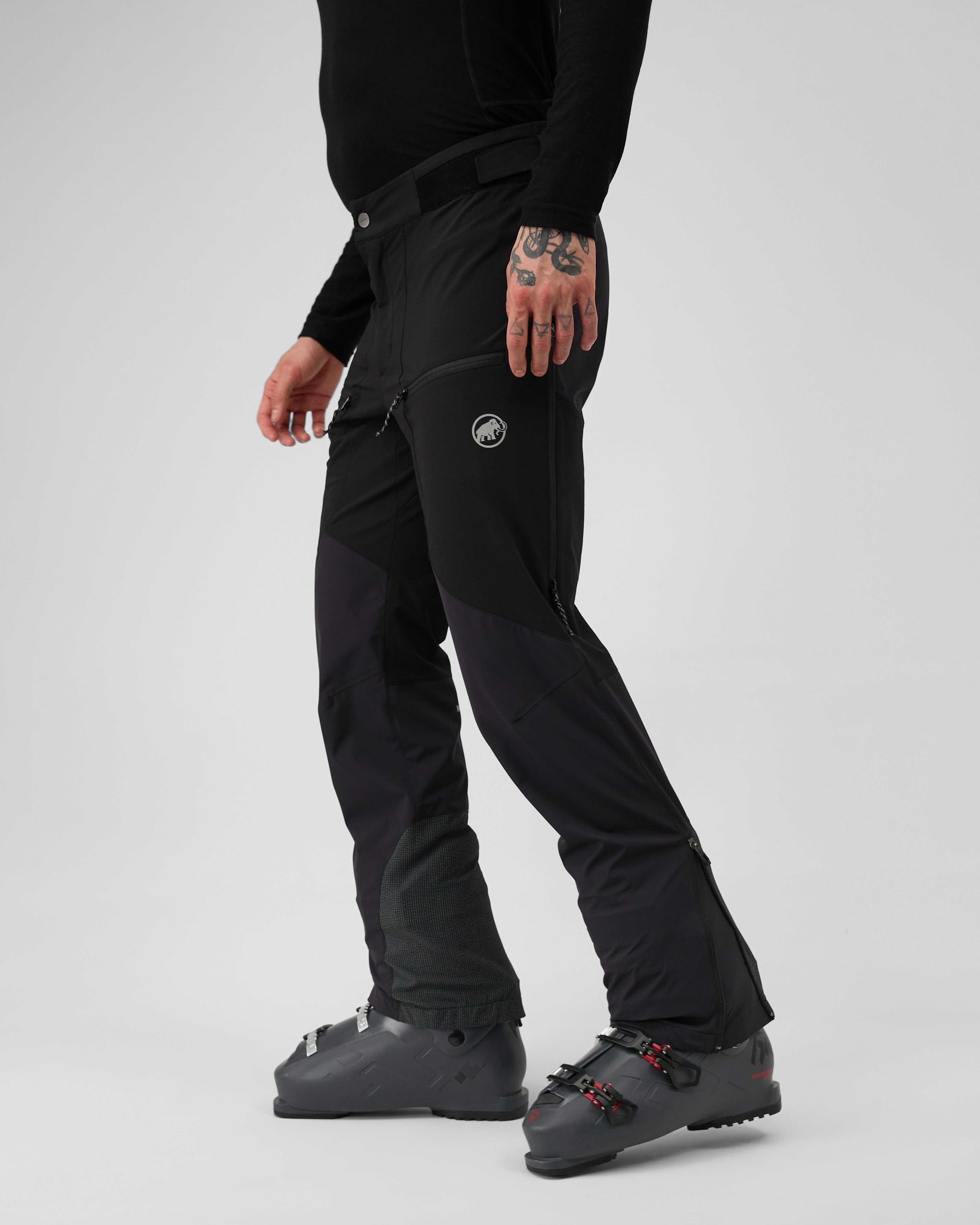 Mammut Aenergy Pro SO Hybrid Pants Men, black - Black - Model side view