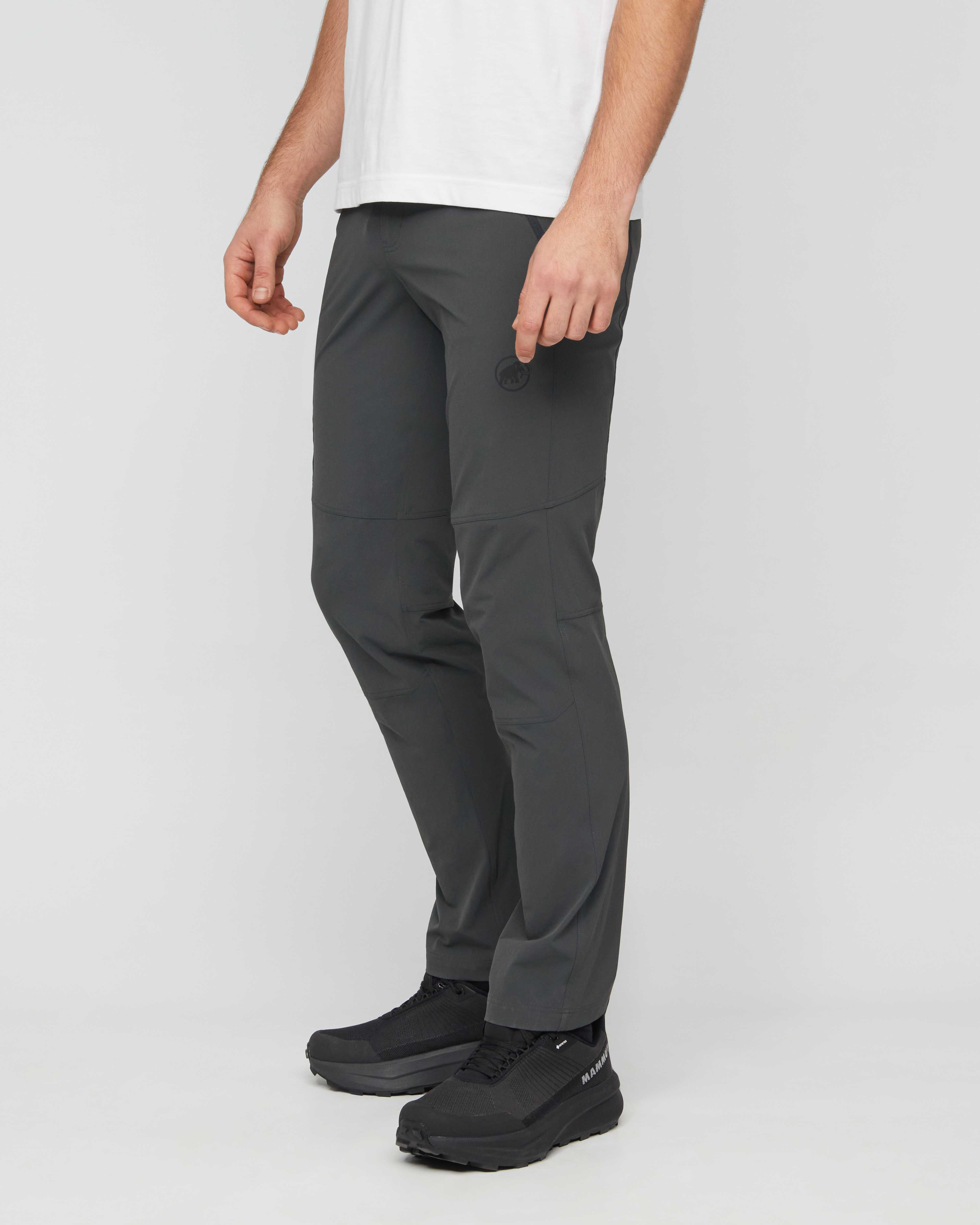 Mammut Runbold IV Pants Men, gabbro - Gabbro - Model side view