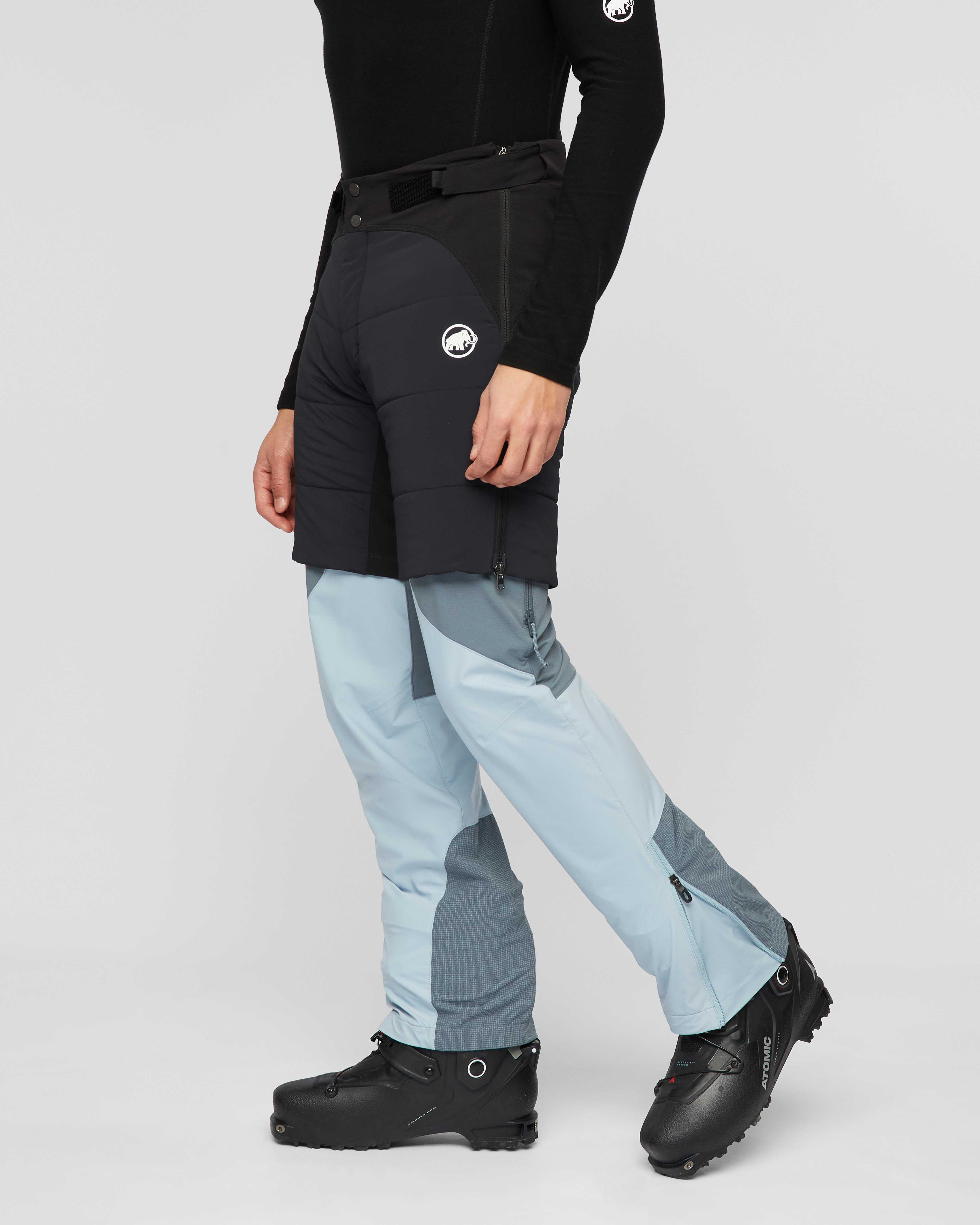 Mammut Aenergy Air IN Hybrid Shorts Men, black - Black - Model side view