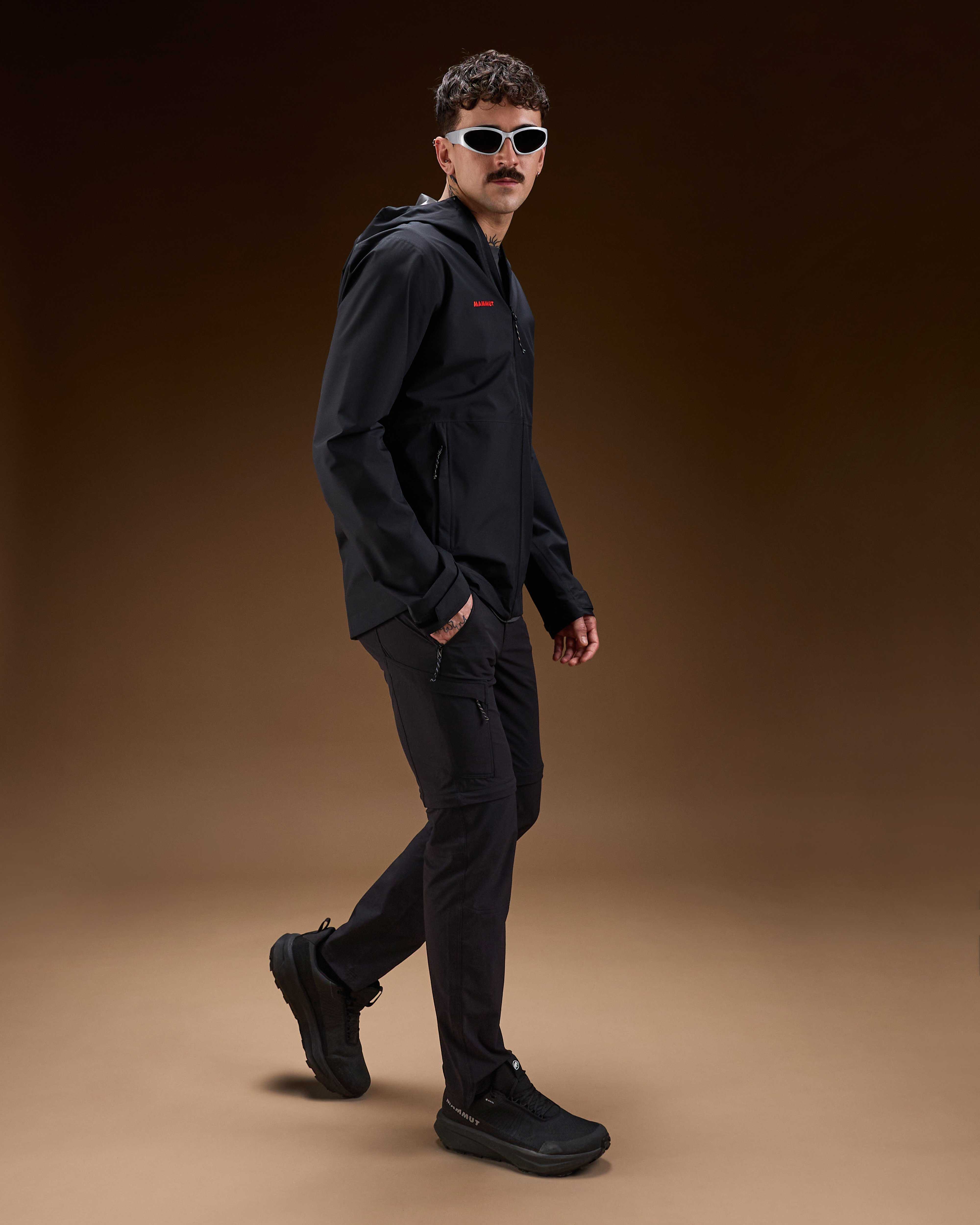 Mammut Linard Light HS Hooded Jacket Men Classic, black - Black