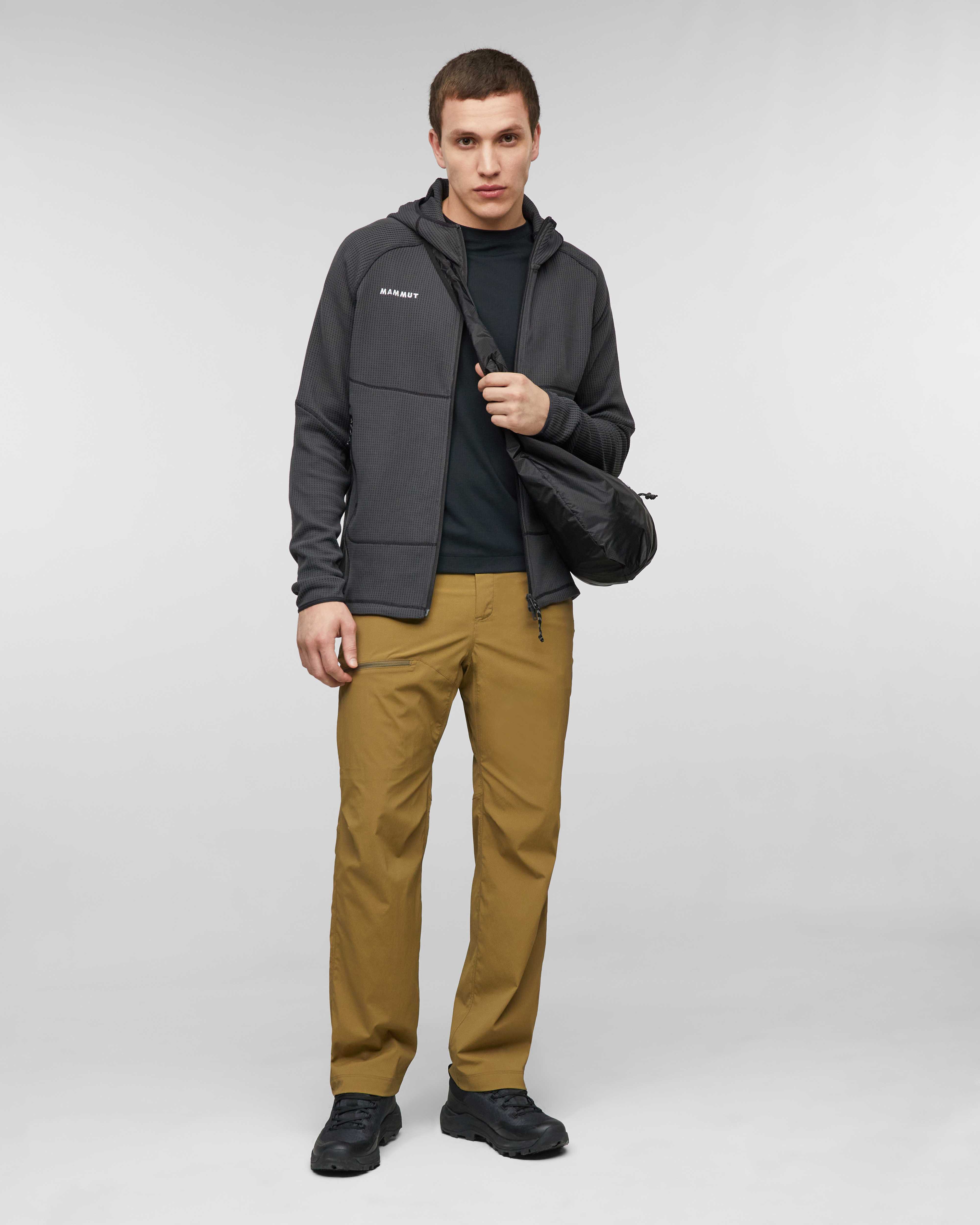 Mammut Valley Hiking Pants Men, creas khaki - Creas khaki - Outdoor view