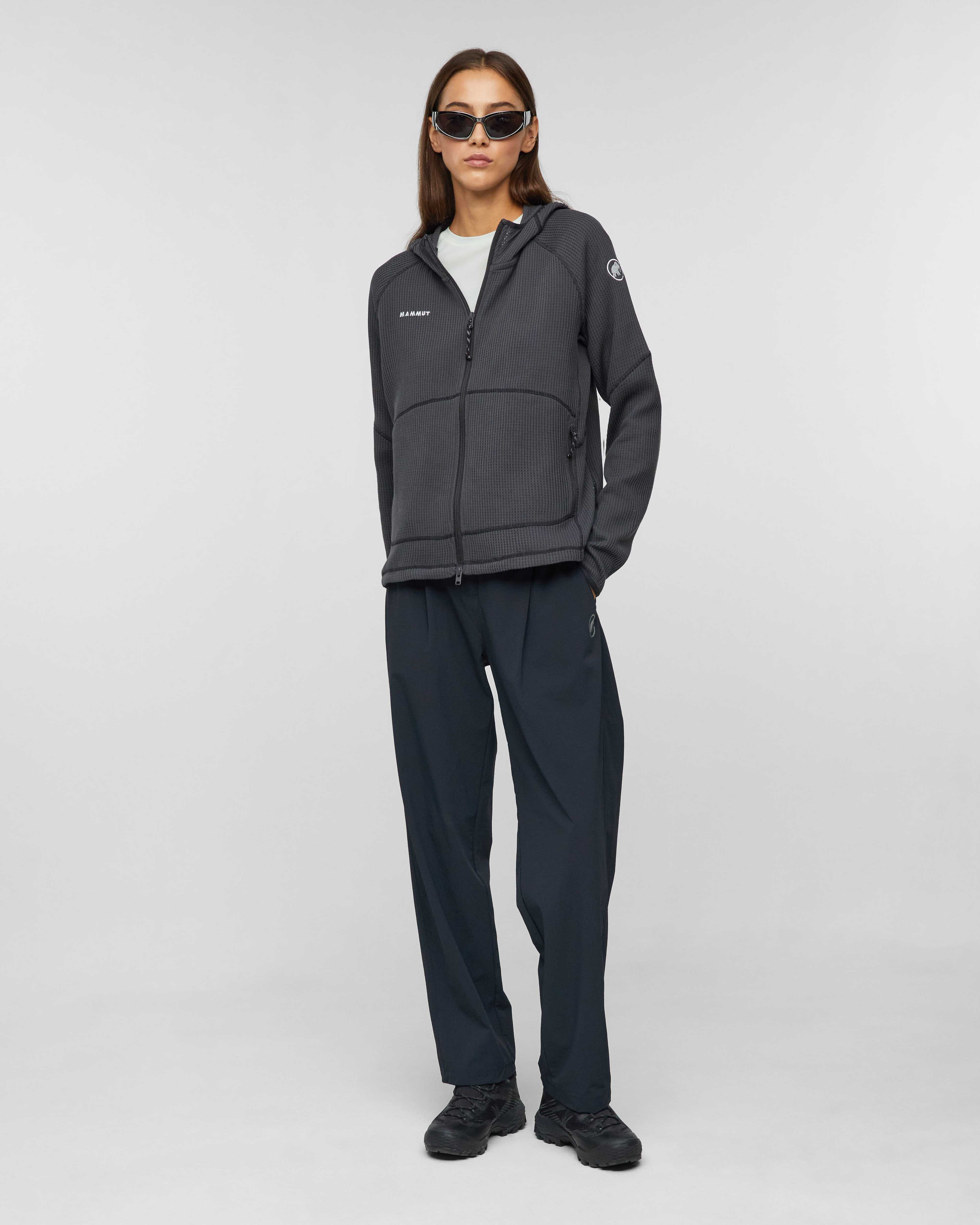 Mammut Valley Airdot Pants Women, creas black - Creas black - Outdoor view