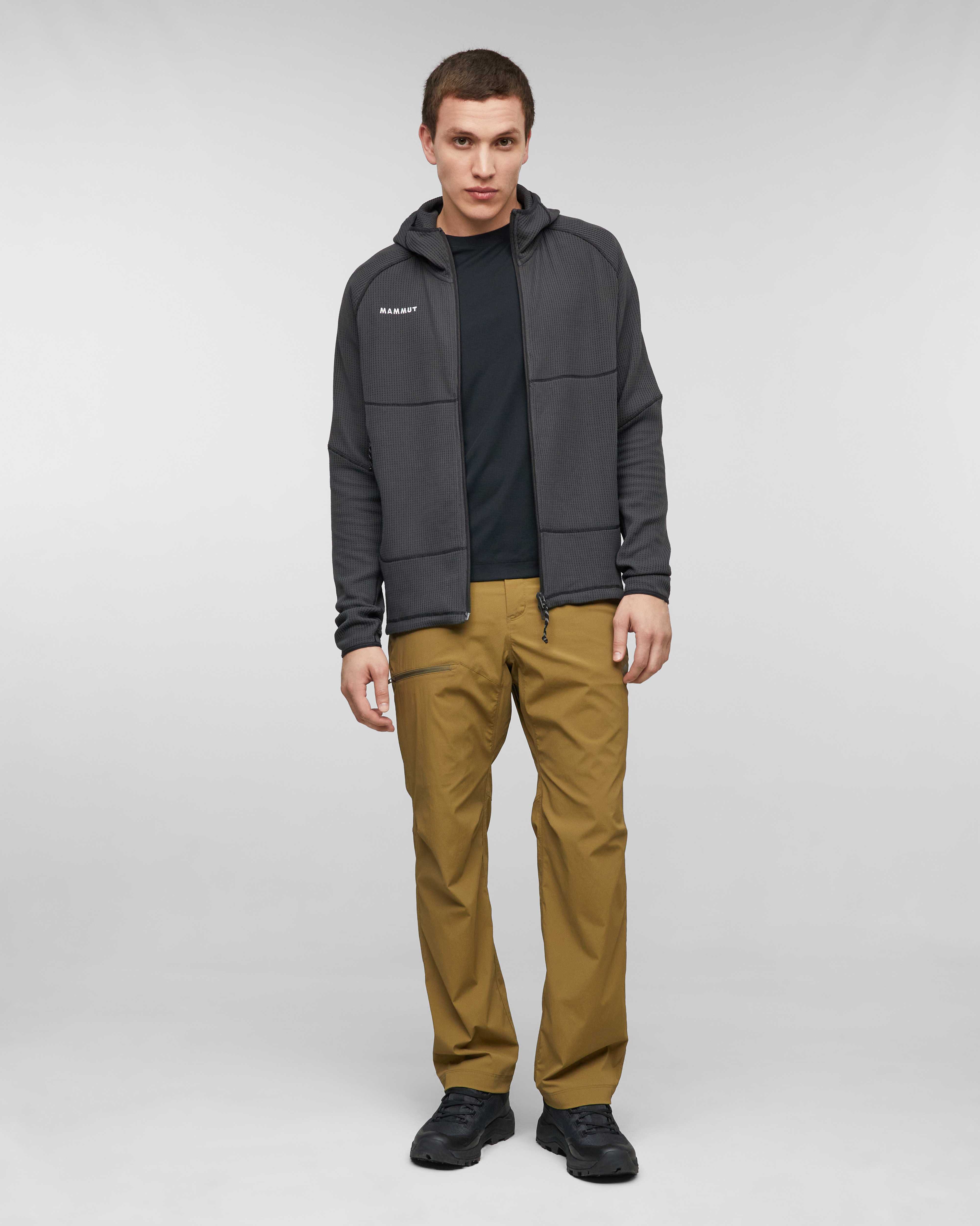 Mammut Valley Powerdry ML Hooded Jacket Men, creas black - Creas black - Outdoor view