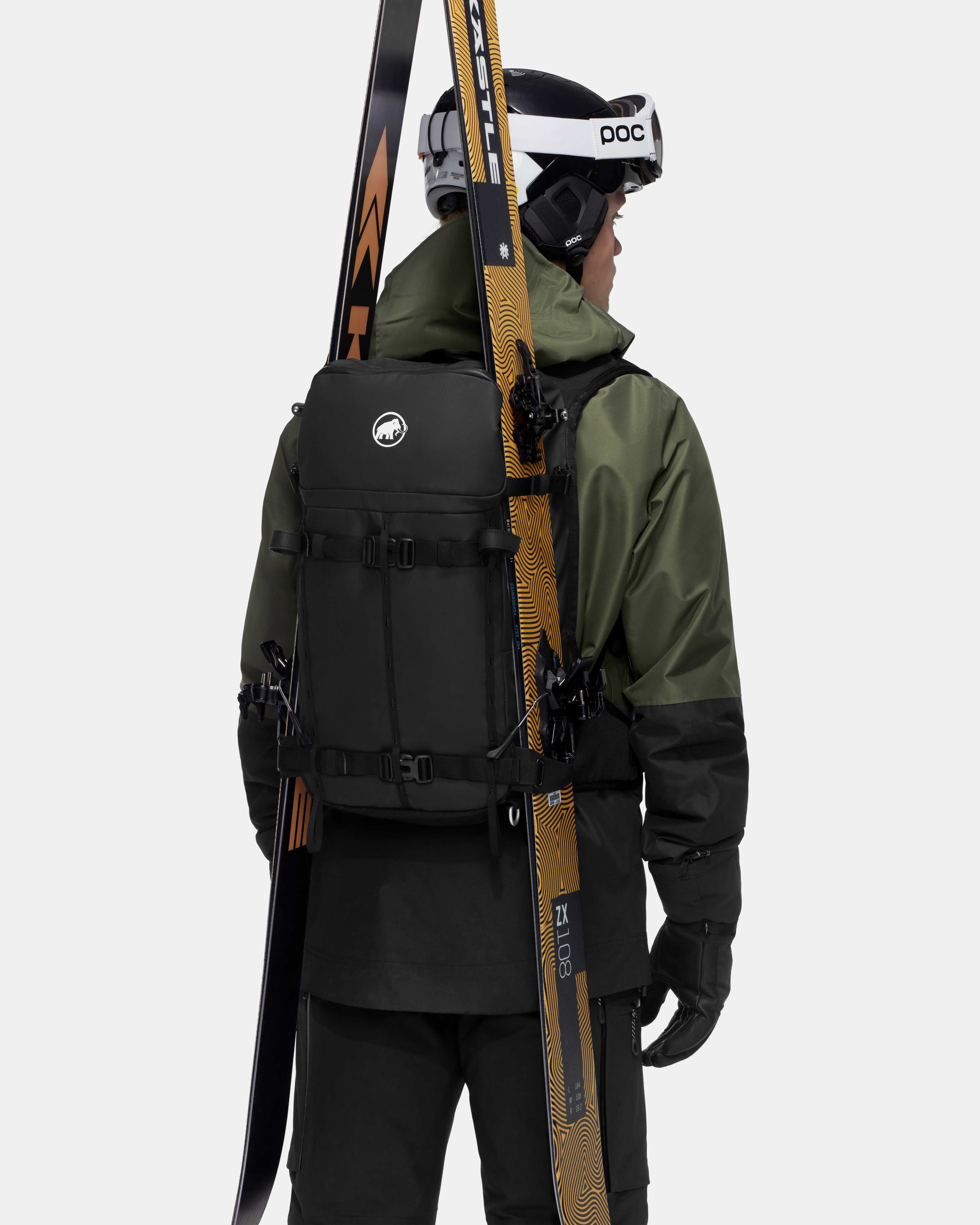 Mammut Nirvana 28, black - Black - Model back view