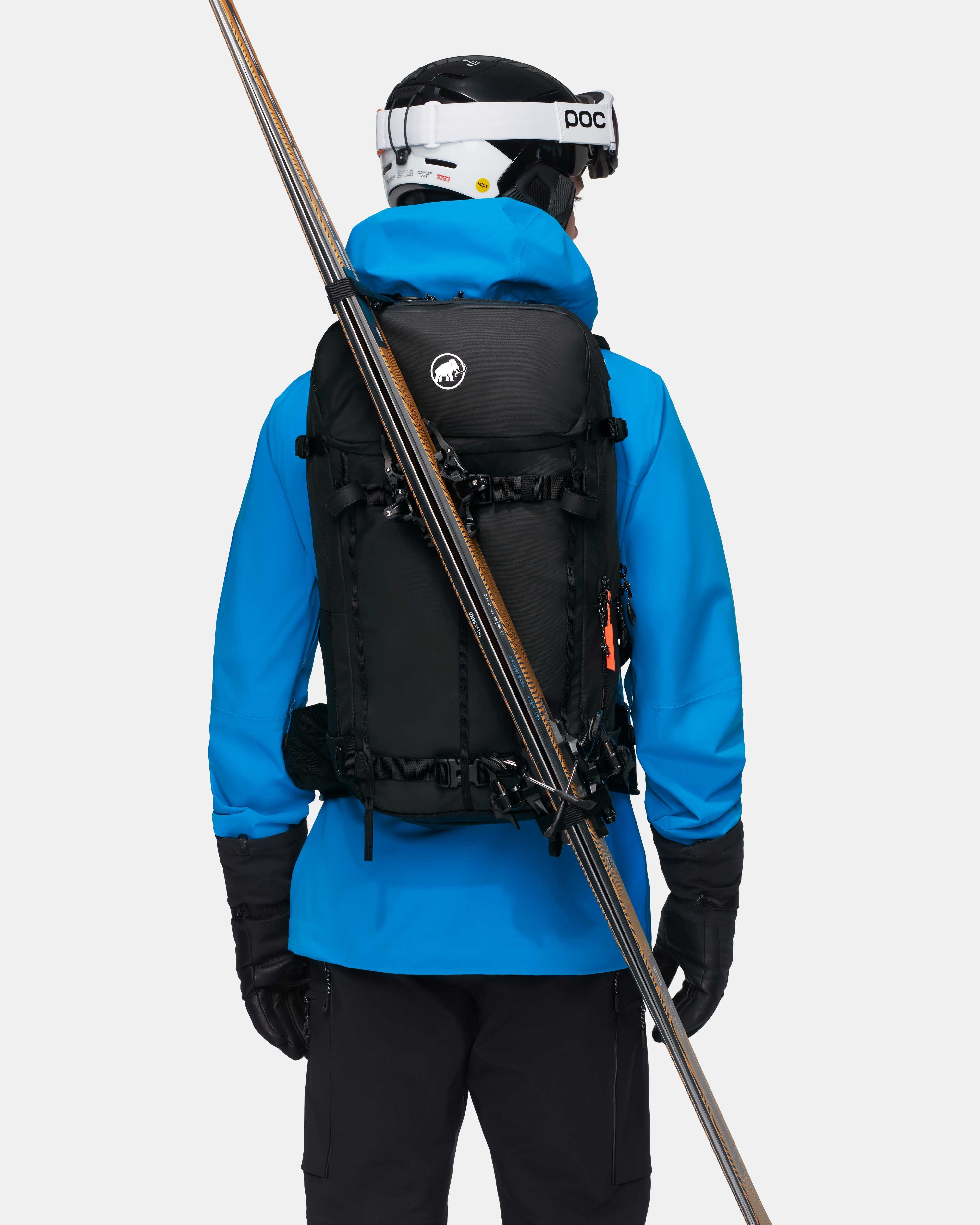 Mammut Nirvana 35, black - Black - Model back view