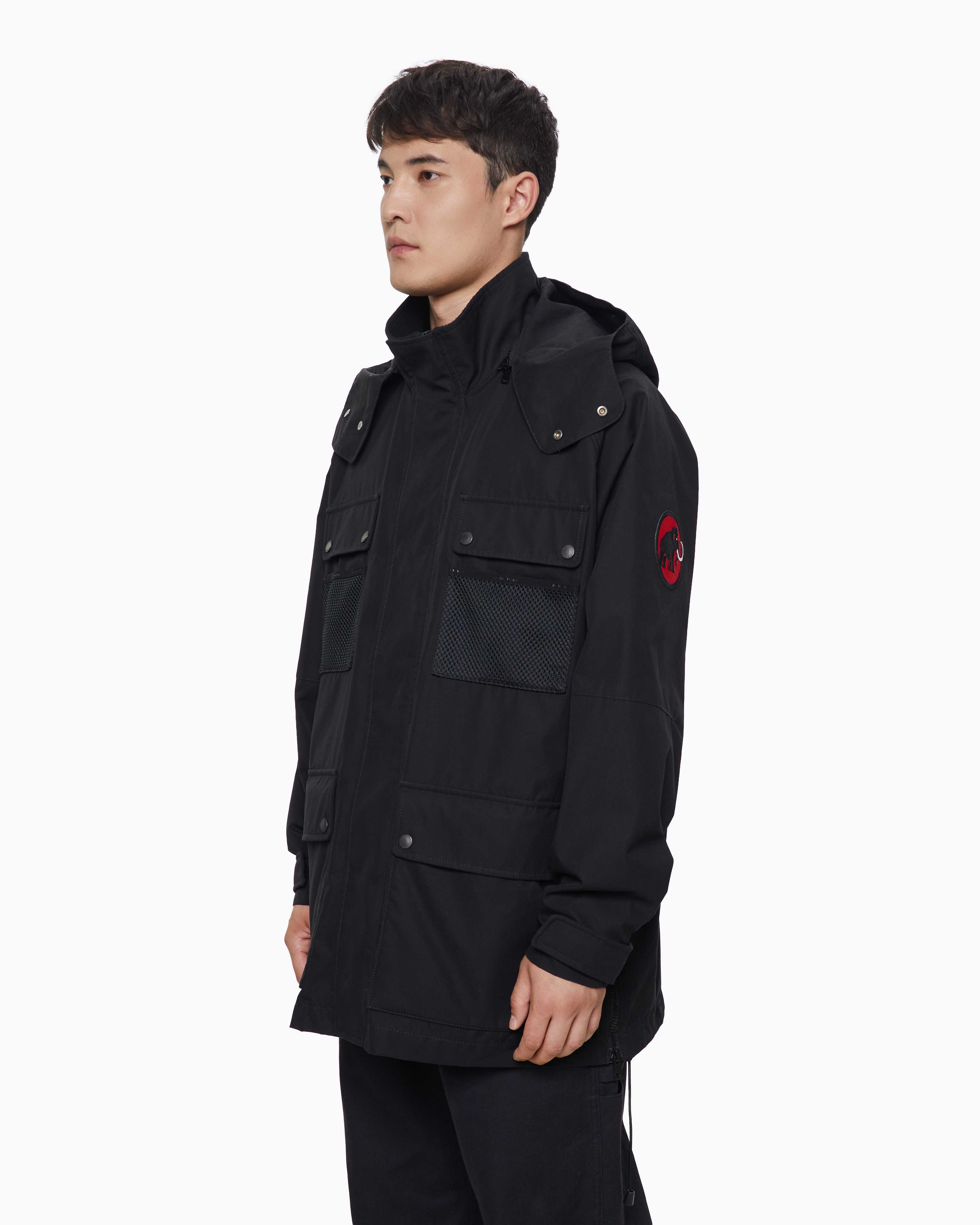 Mammut JWMAN + MAMMUT WR-J911 Ventile Jacket, black - Black - Model side view