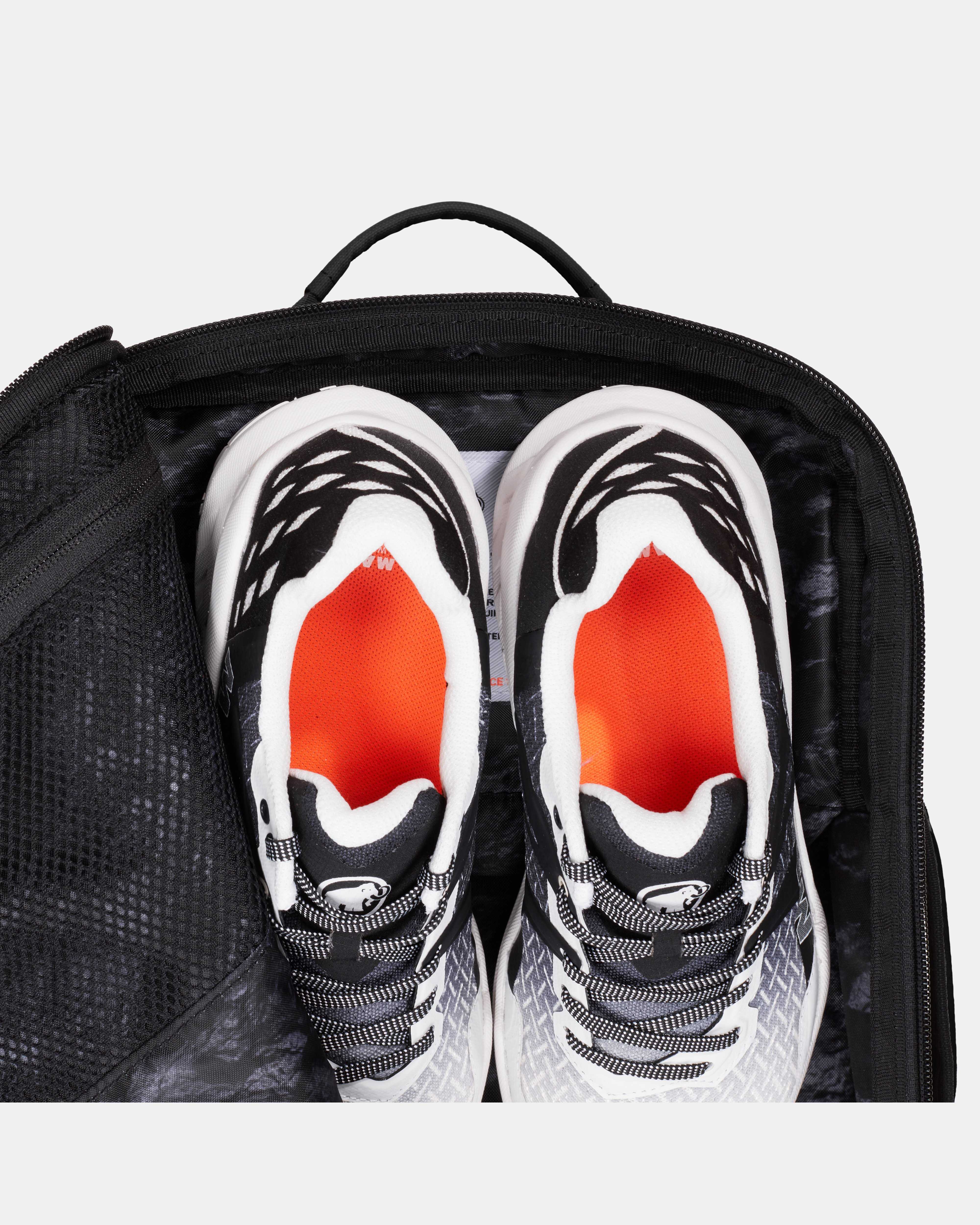 Seon Transporter 15 | Mammut