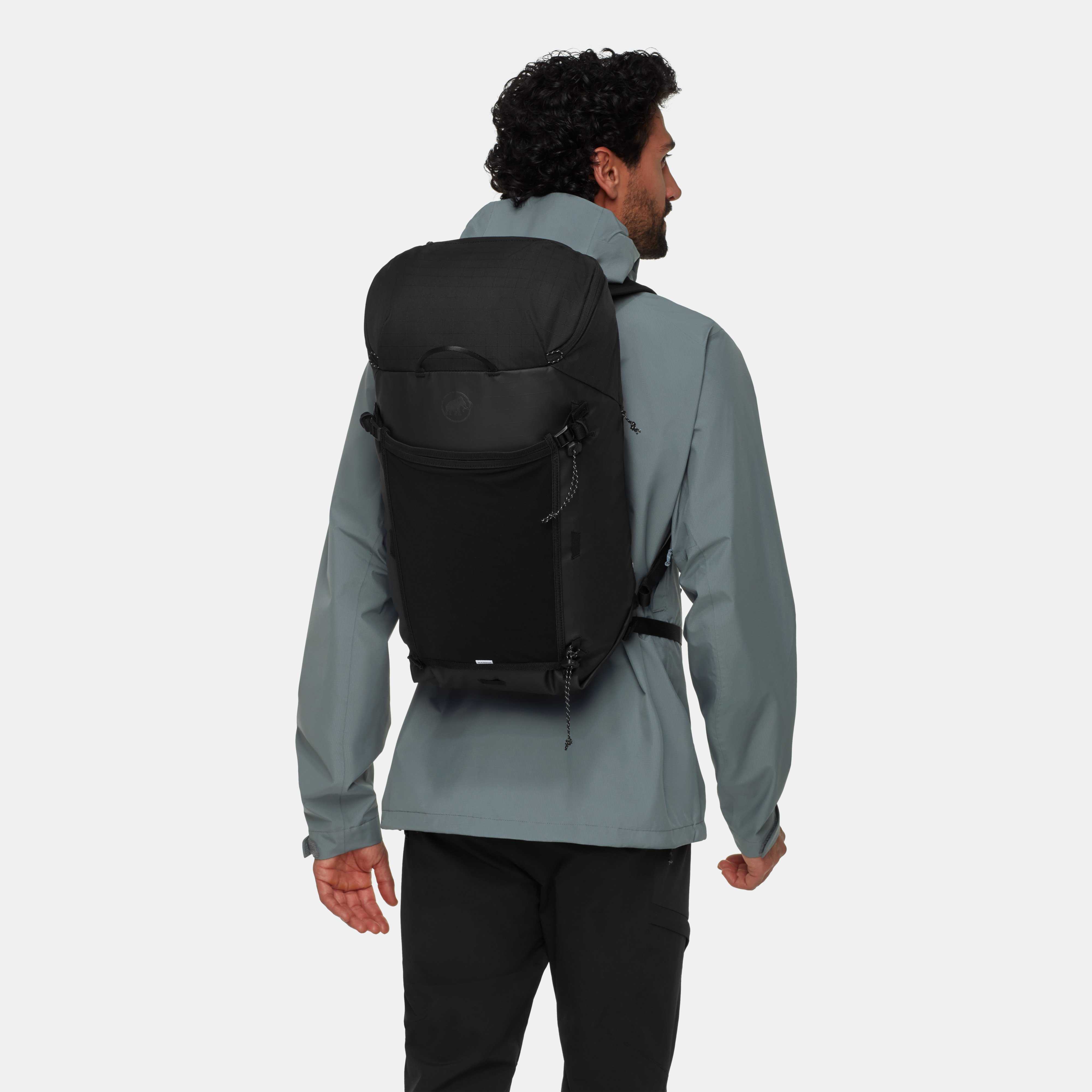 Mammut Alto 28, black - Black