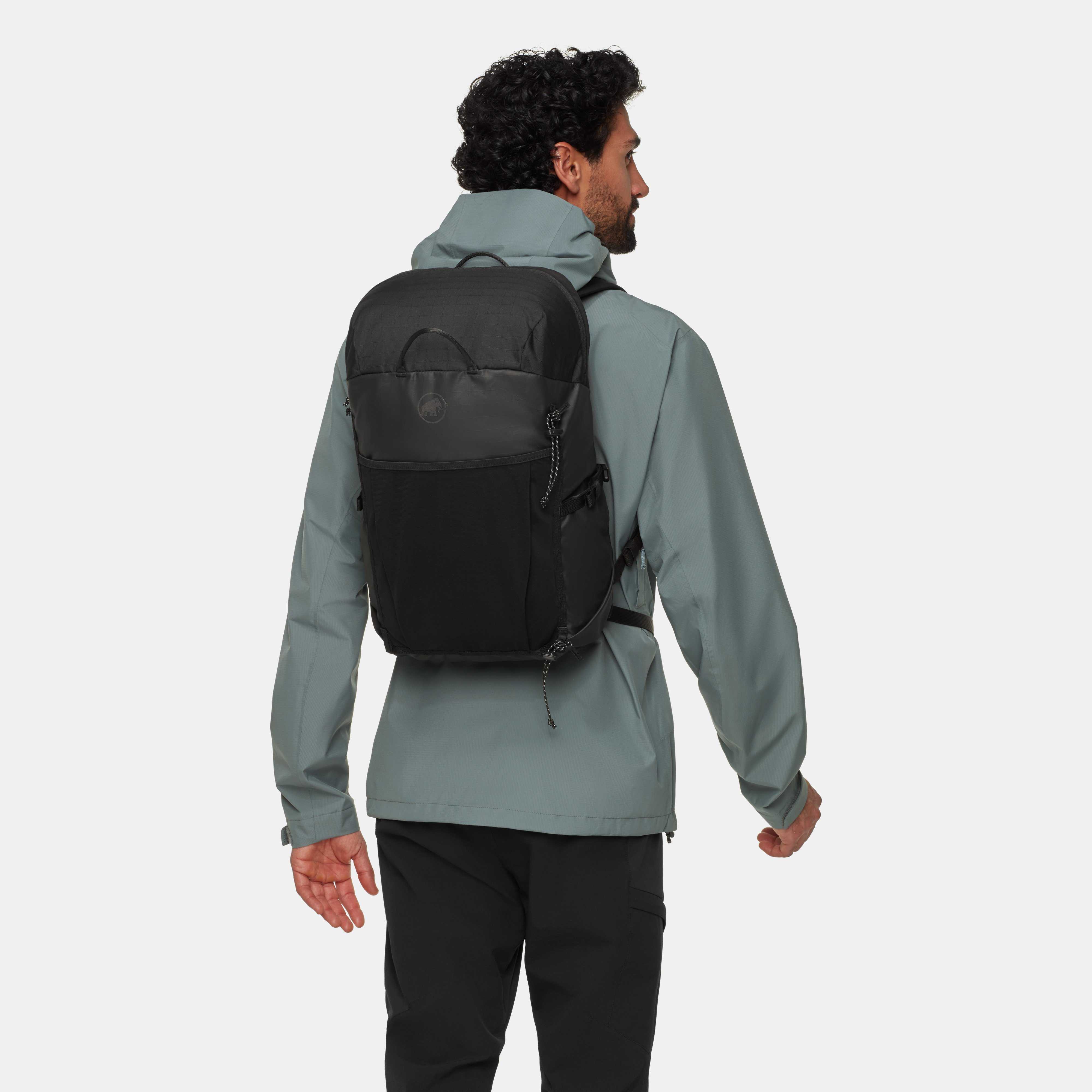 Mammut Alto 22, black - Black