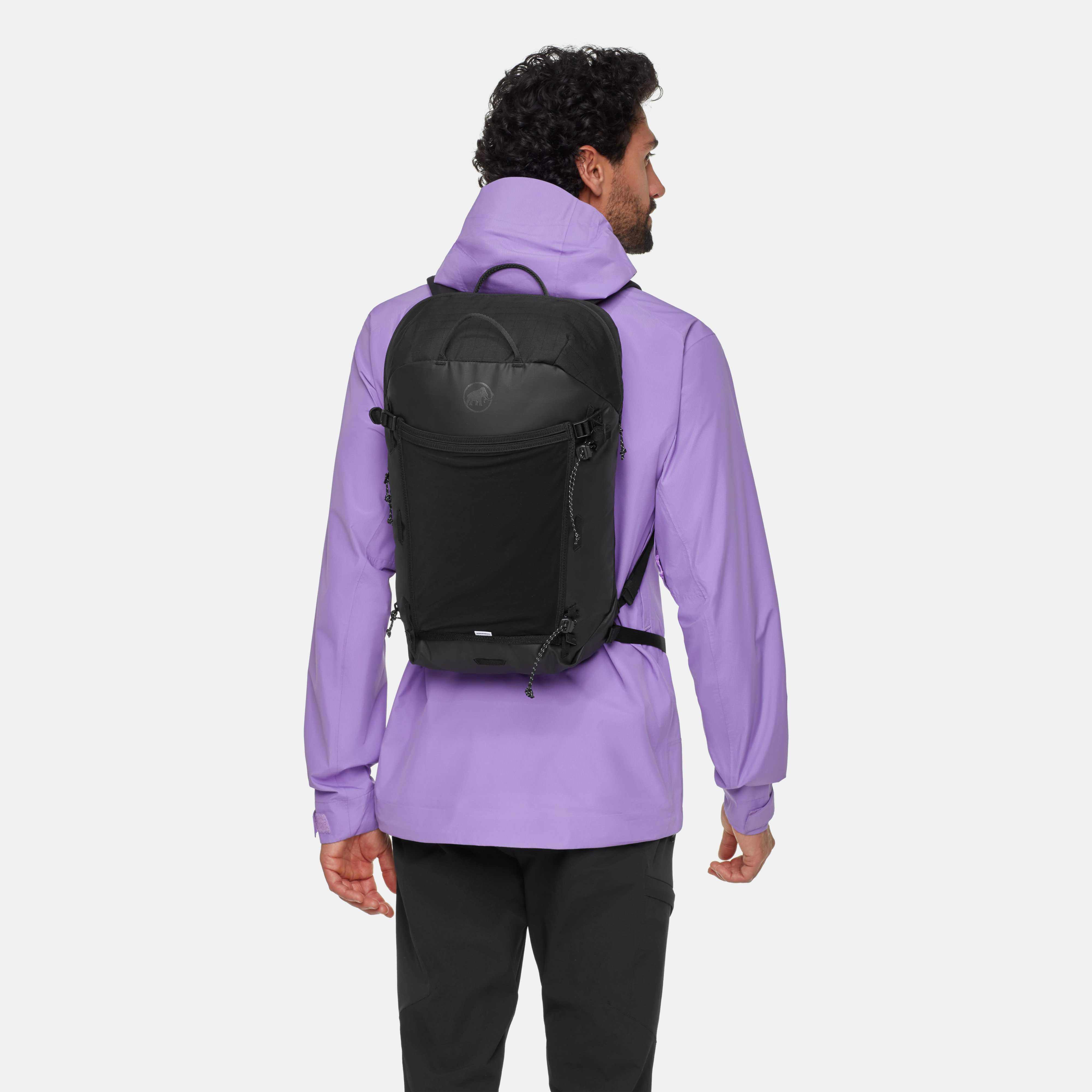 Mammut Alto 18, black - Black