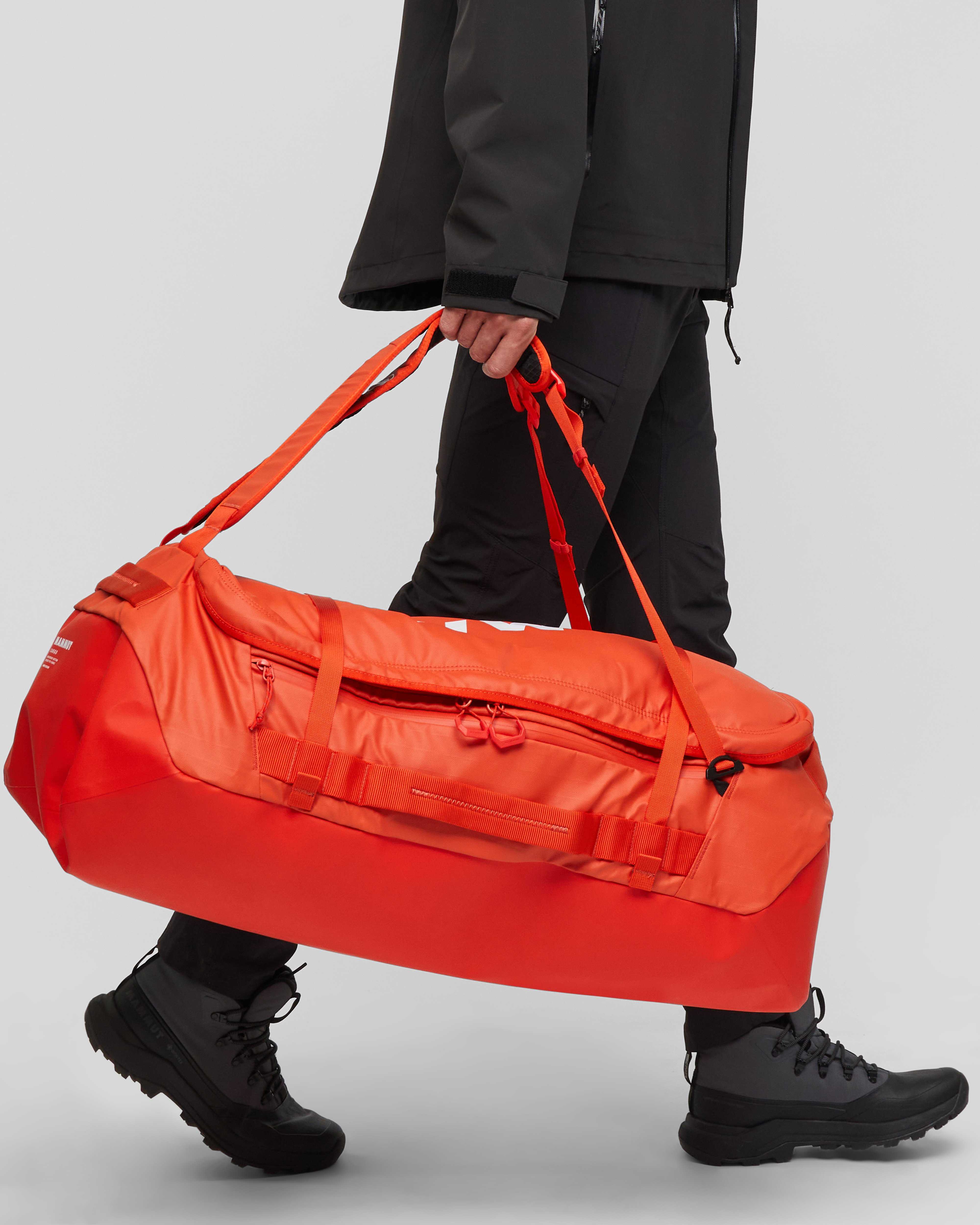 Mammut Cargo 70, mammut red - Mammut red - Model side view