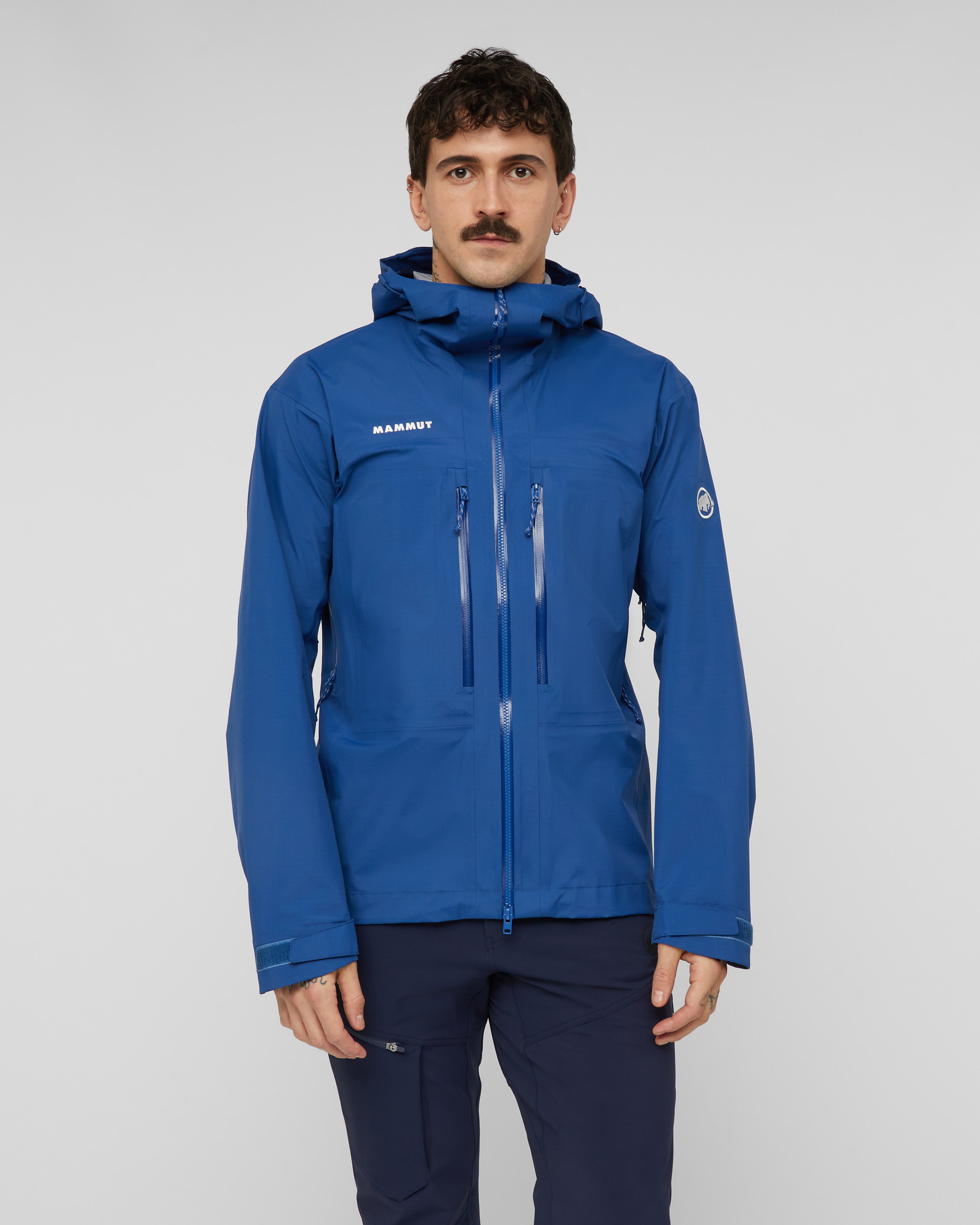 Mammut Taiss HS Hooded Jacket Men, tschiel - Tschiel - Model front view