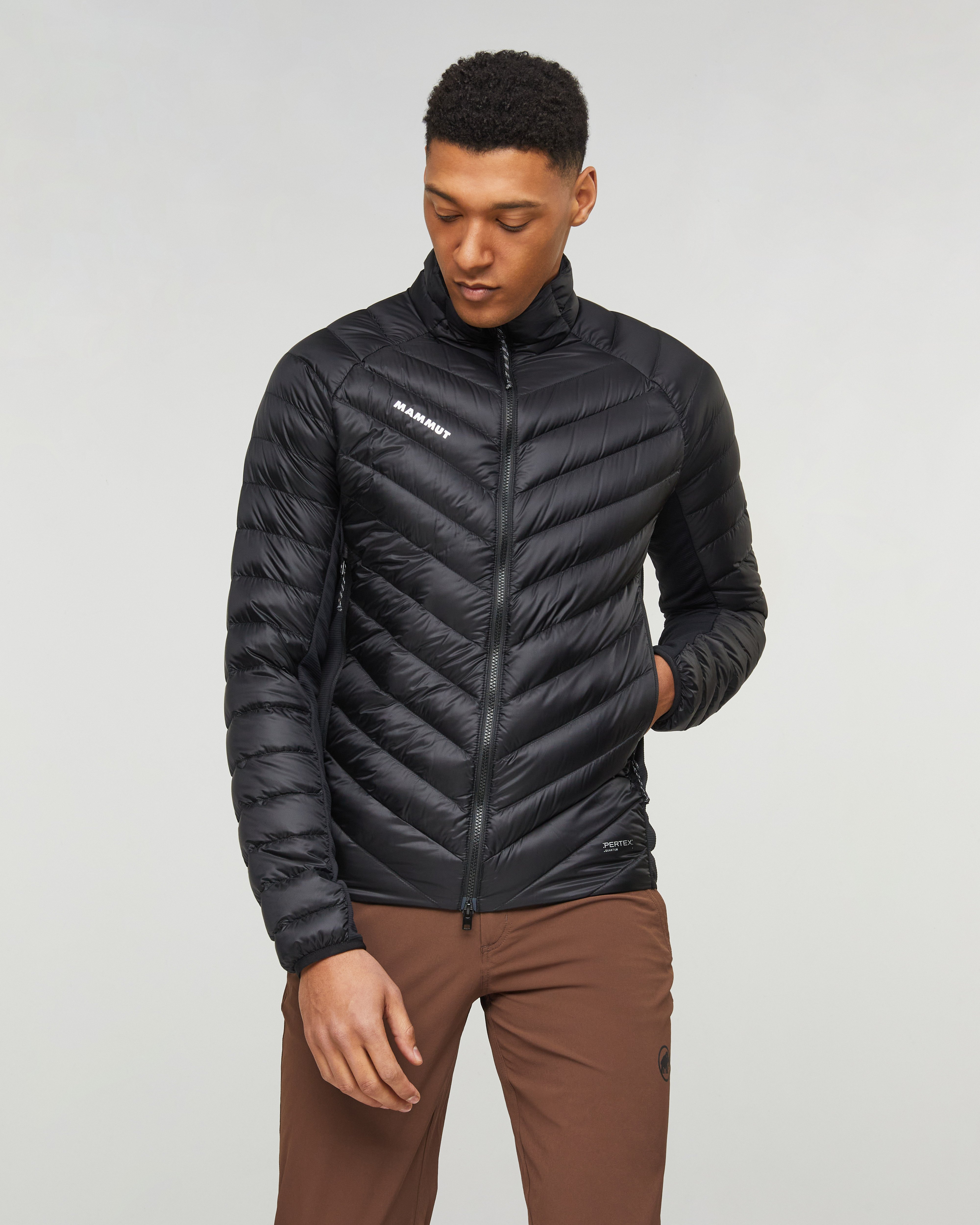 Mammut Broad Peak IN Hybrid Jacket Men, black - Black - Model front view
