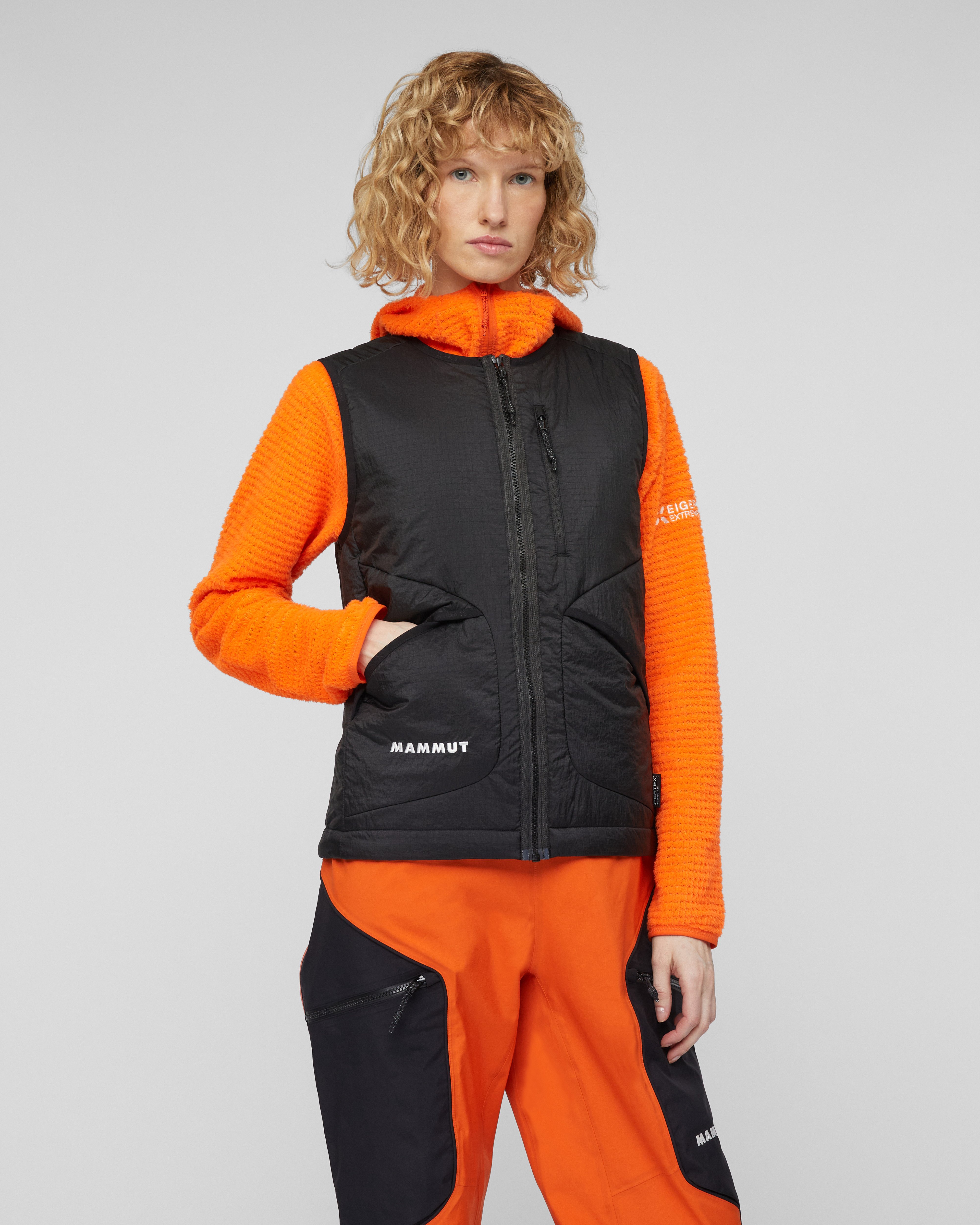 Mammut Eiger Free Light IN Vest Women, black - Black - Model front view