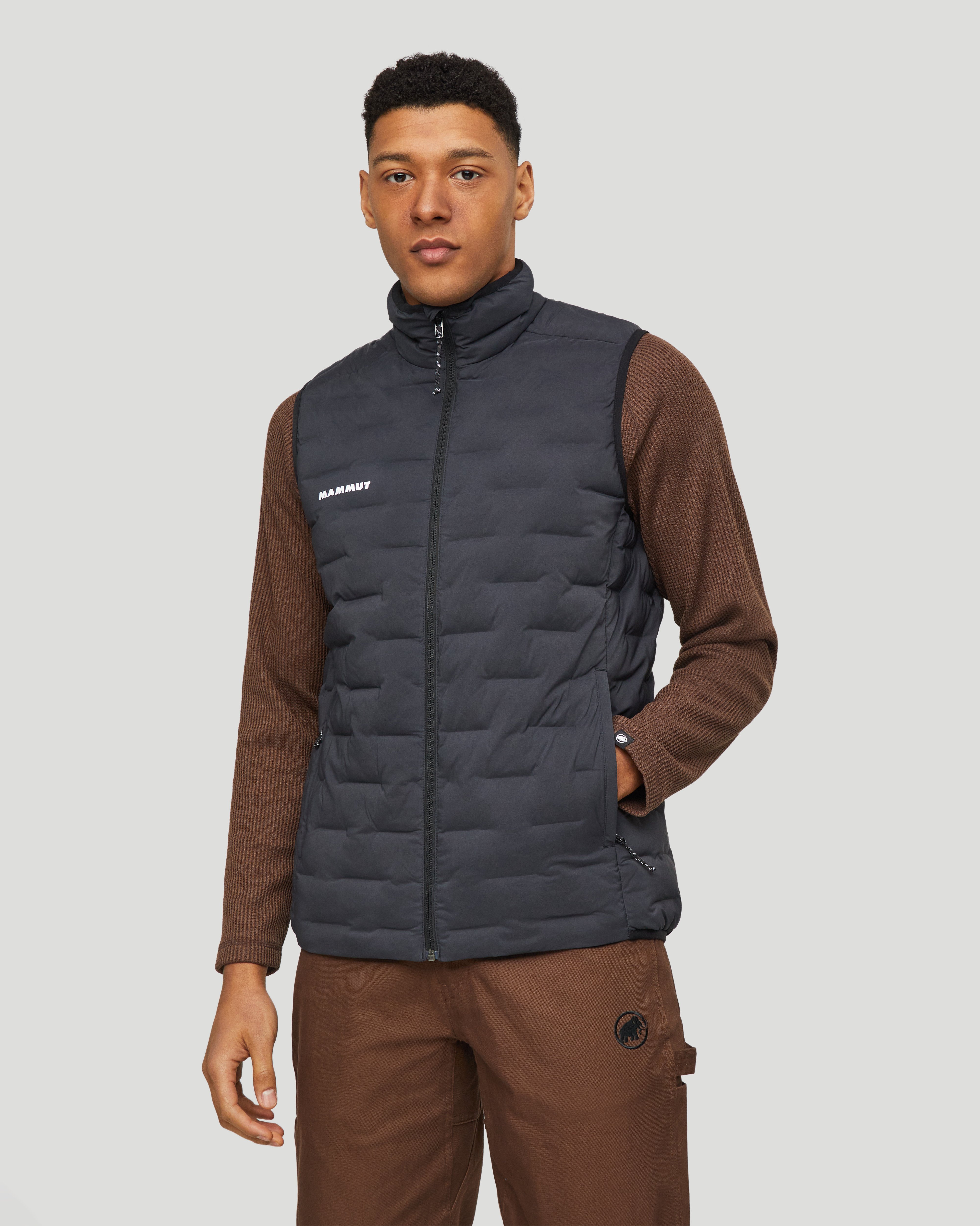 Mammut Sender IN Vest Men, black - Black - Model front view