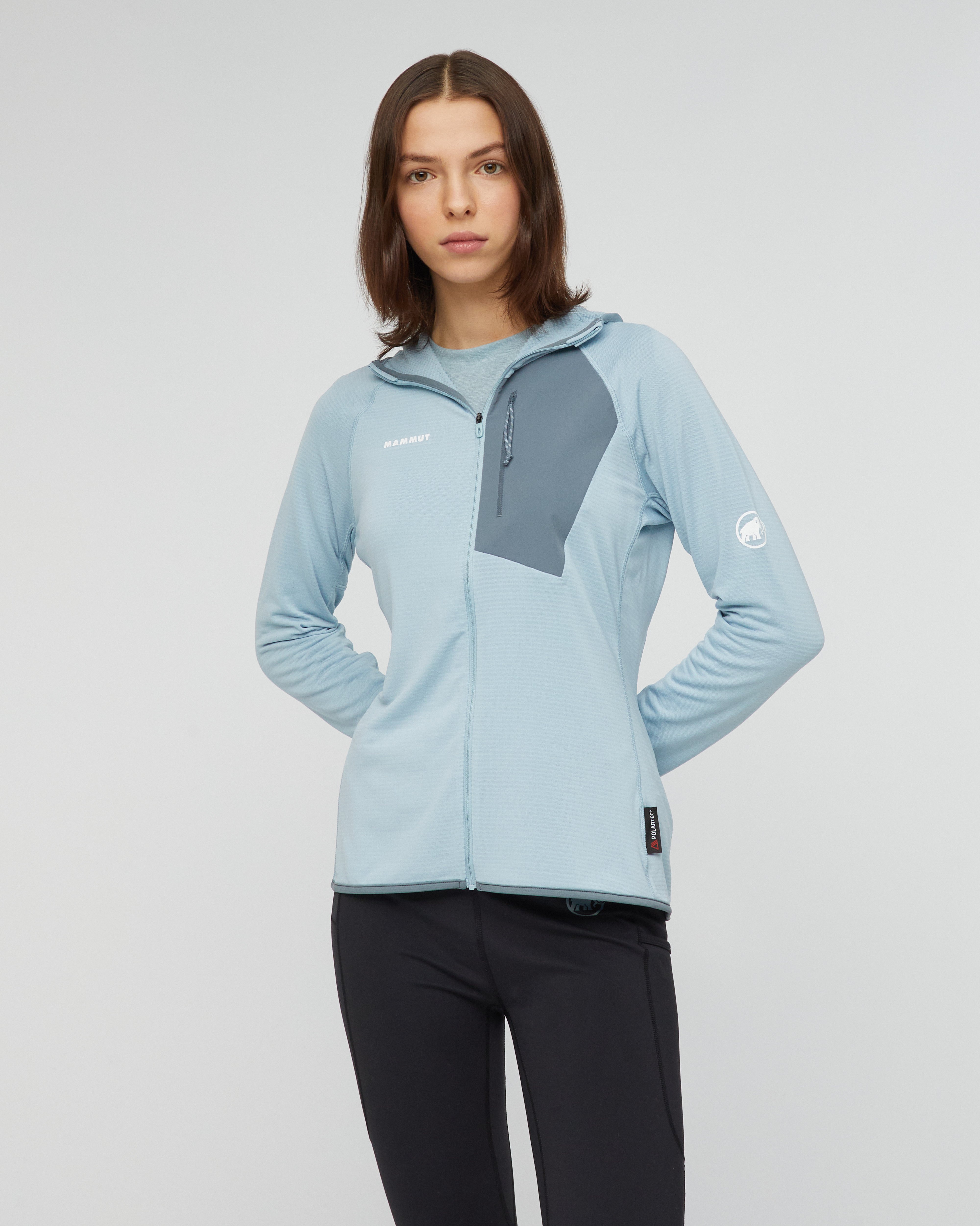 Mammut Aenergy Light ML Hooded Jacket Women, nebla-strata - Nebla-strata - Model front view