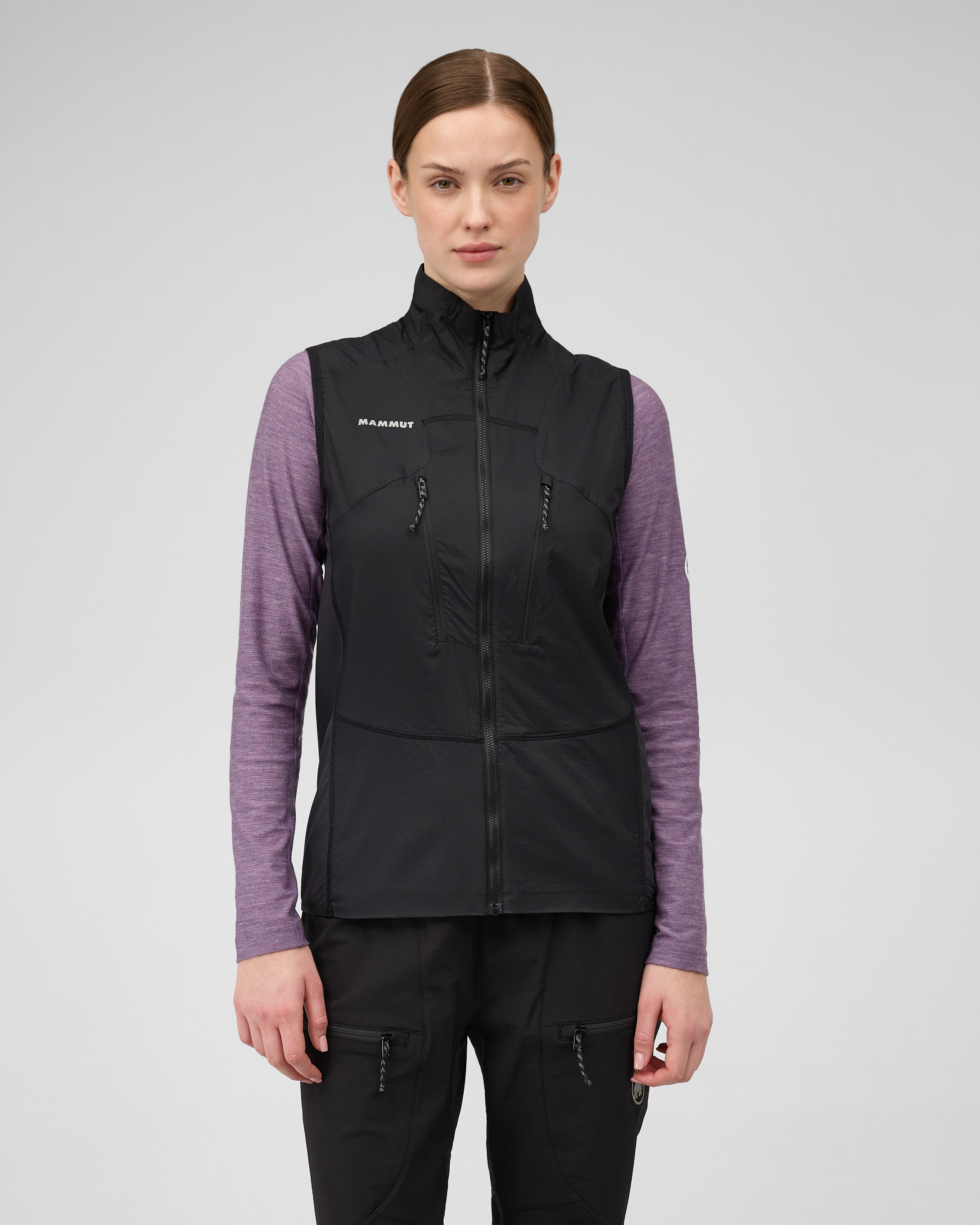 Mammut Aenergy ML Hybrid Vest Women, black - Black - Model front view