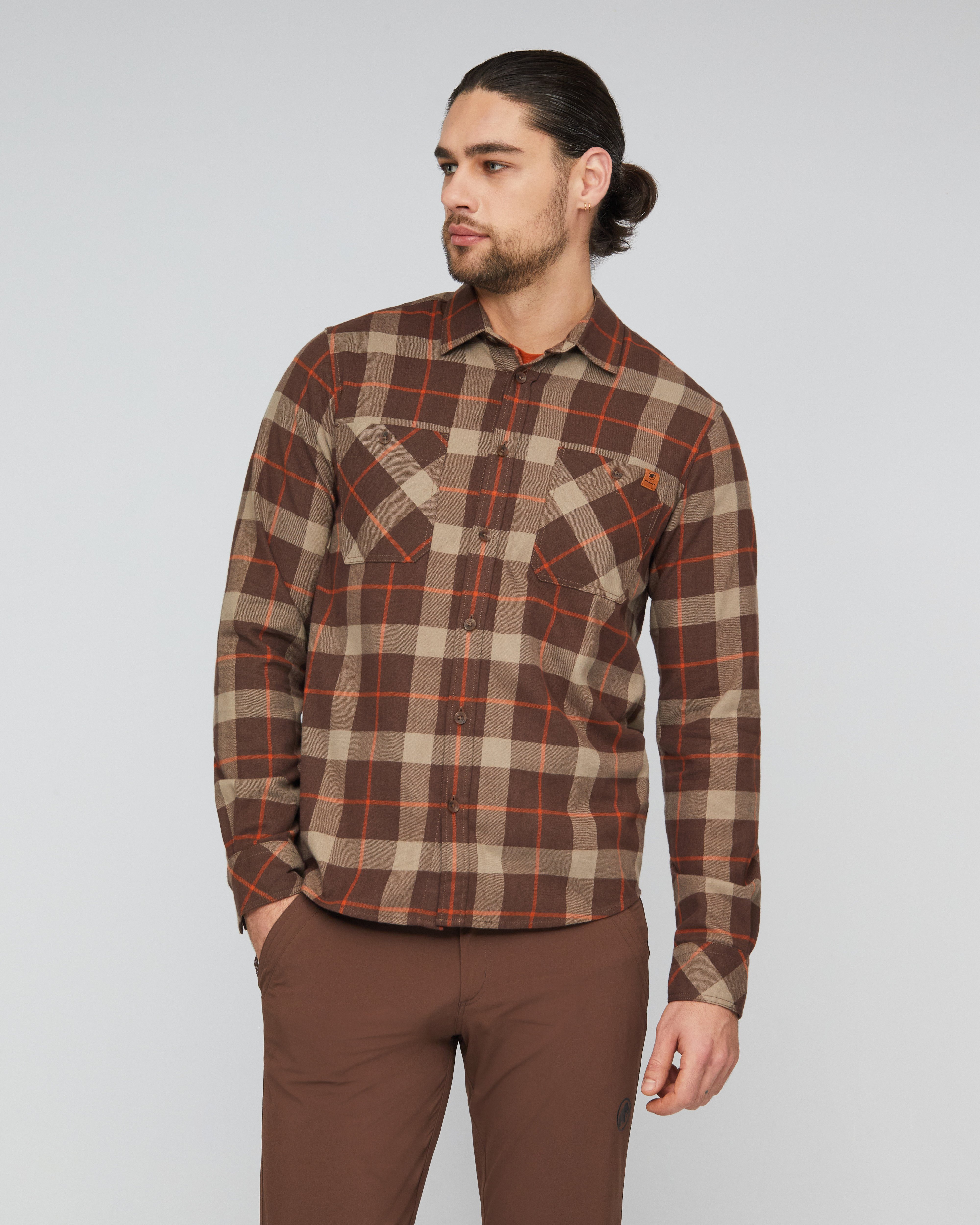 Mammut Alvra Longsleeve Shirt Men, soil-sablun - Soil-sablun - Model front view